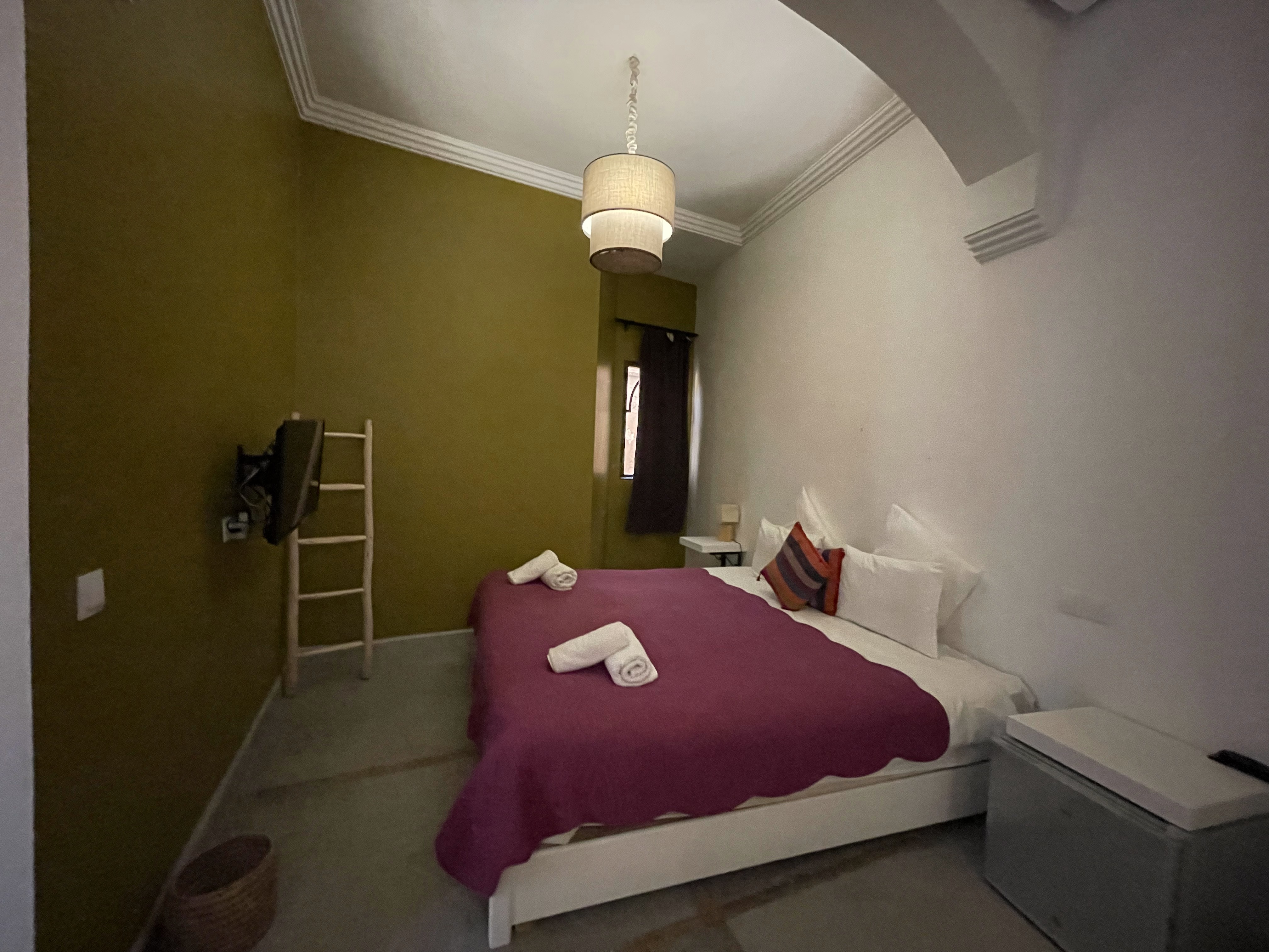 Triple Deluxe King Bed