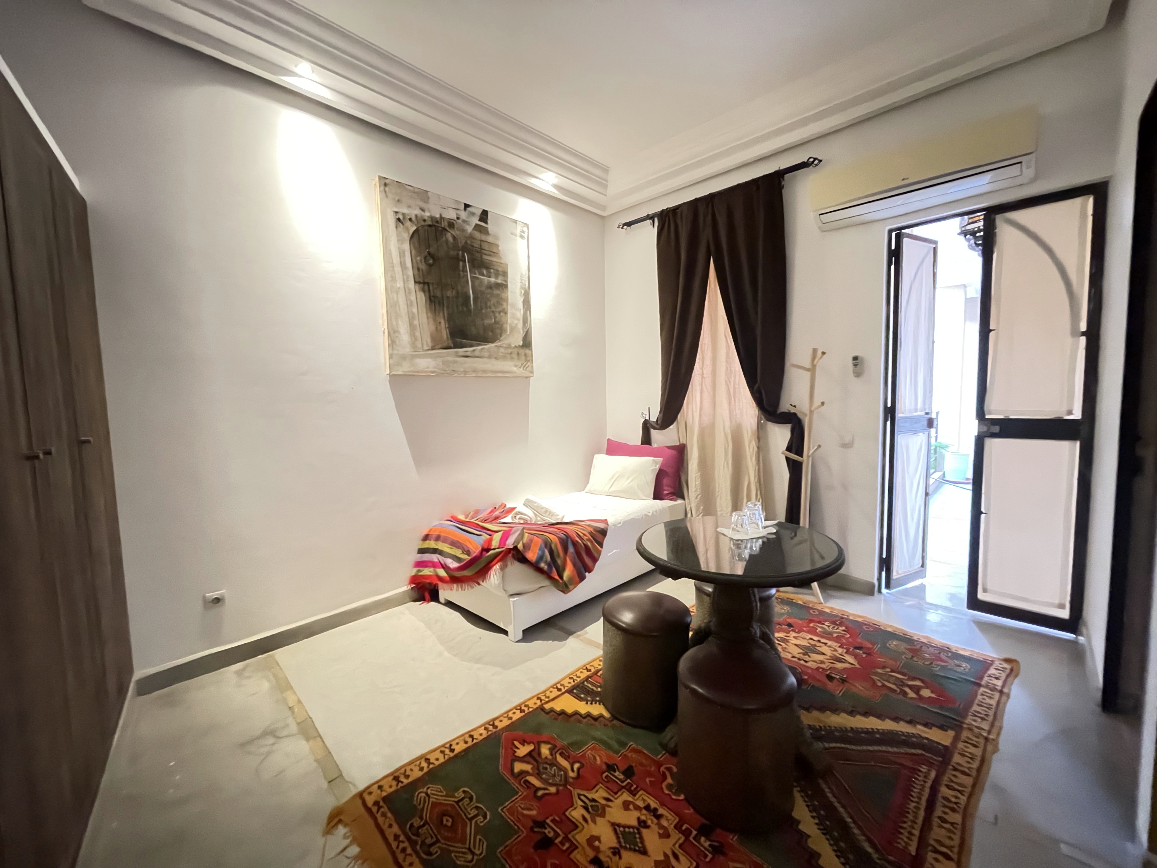 Triple Deluxe King Bed