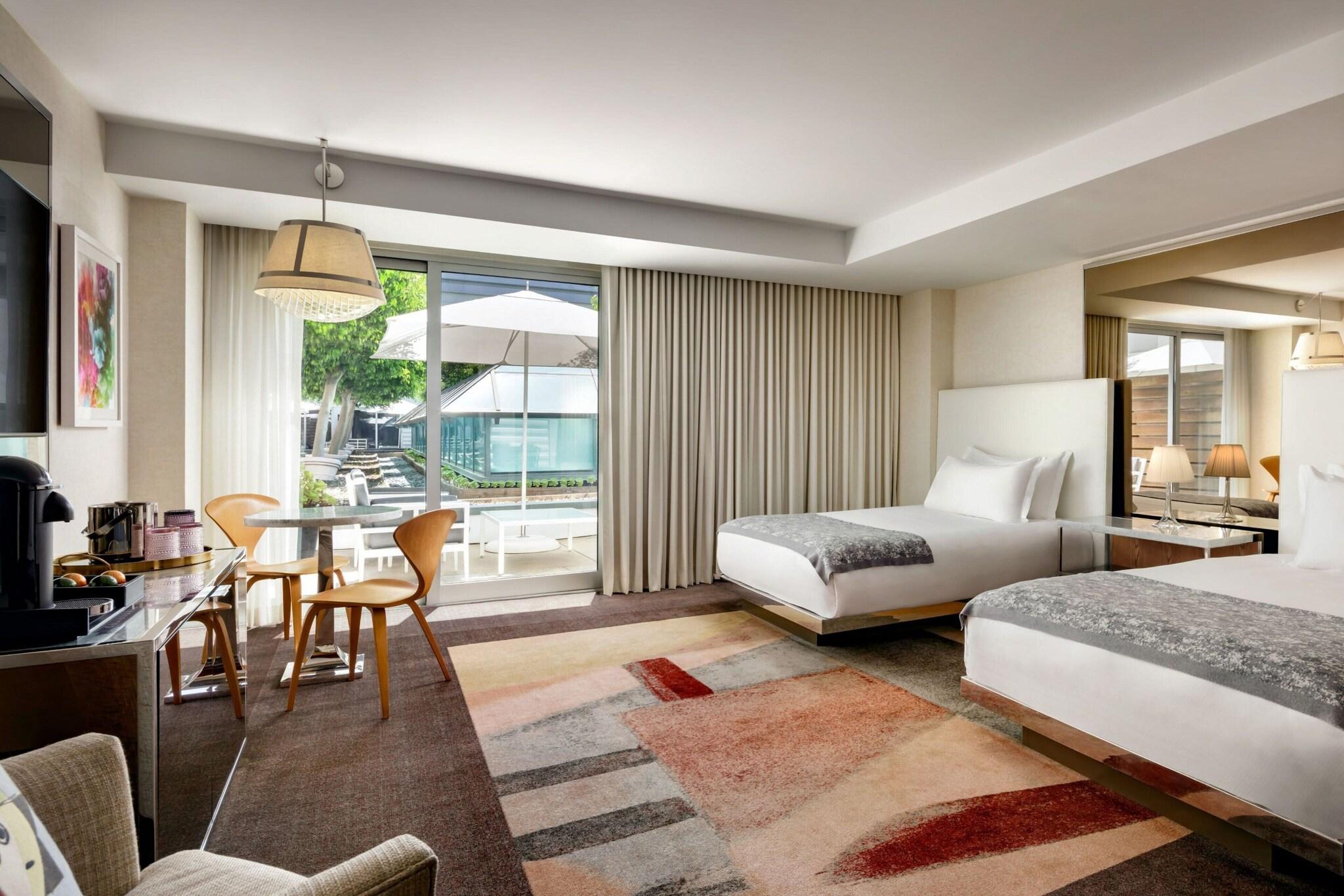 Quadruple Two Double Beds