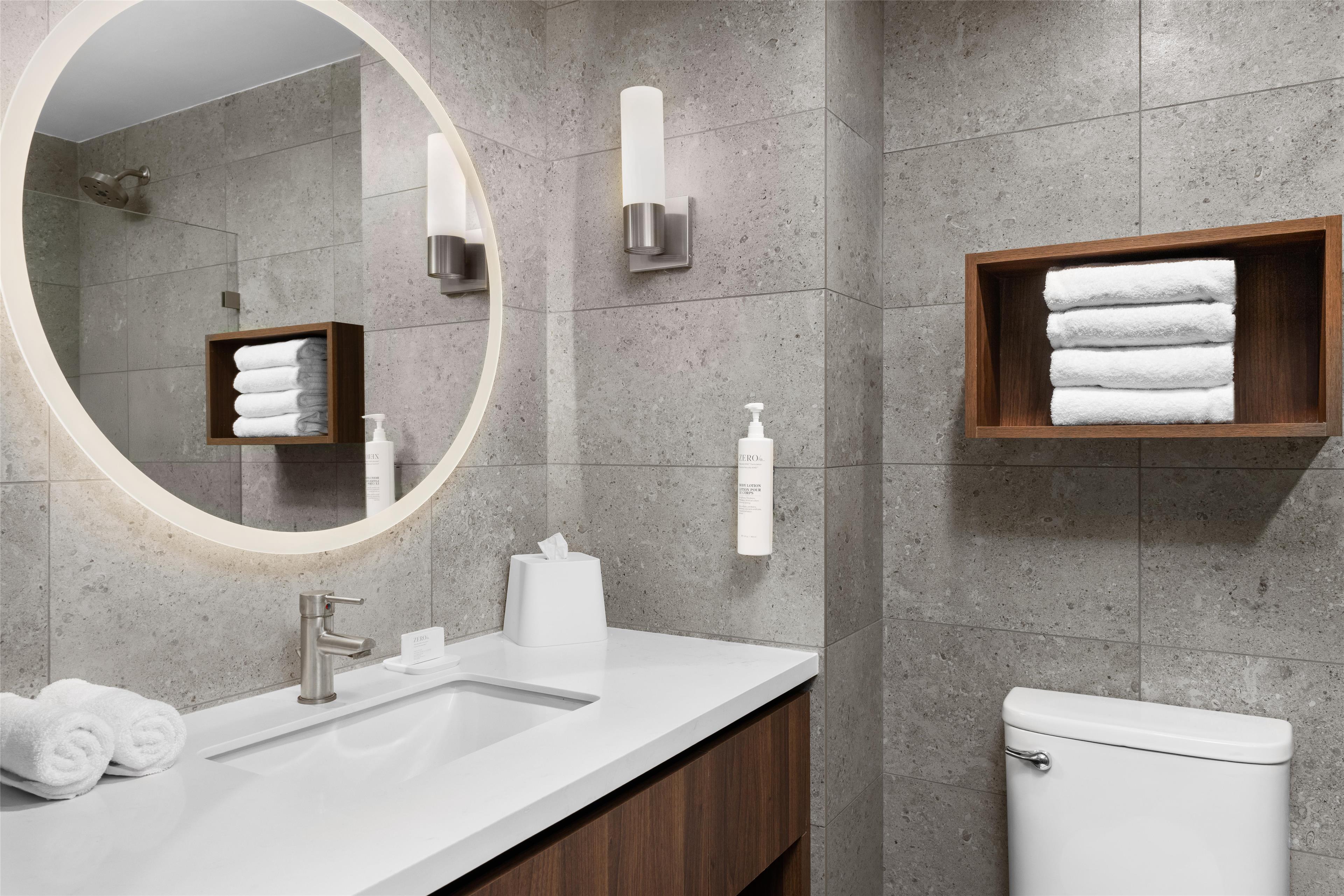 Studio King Size Bed