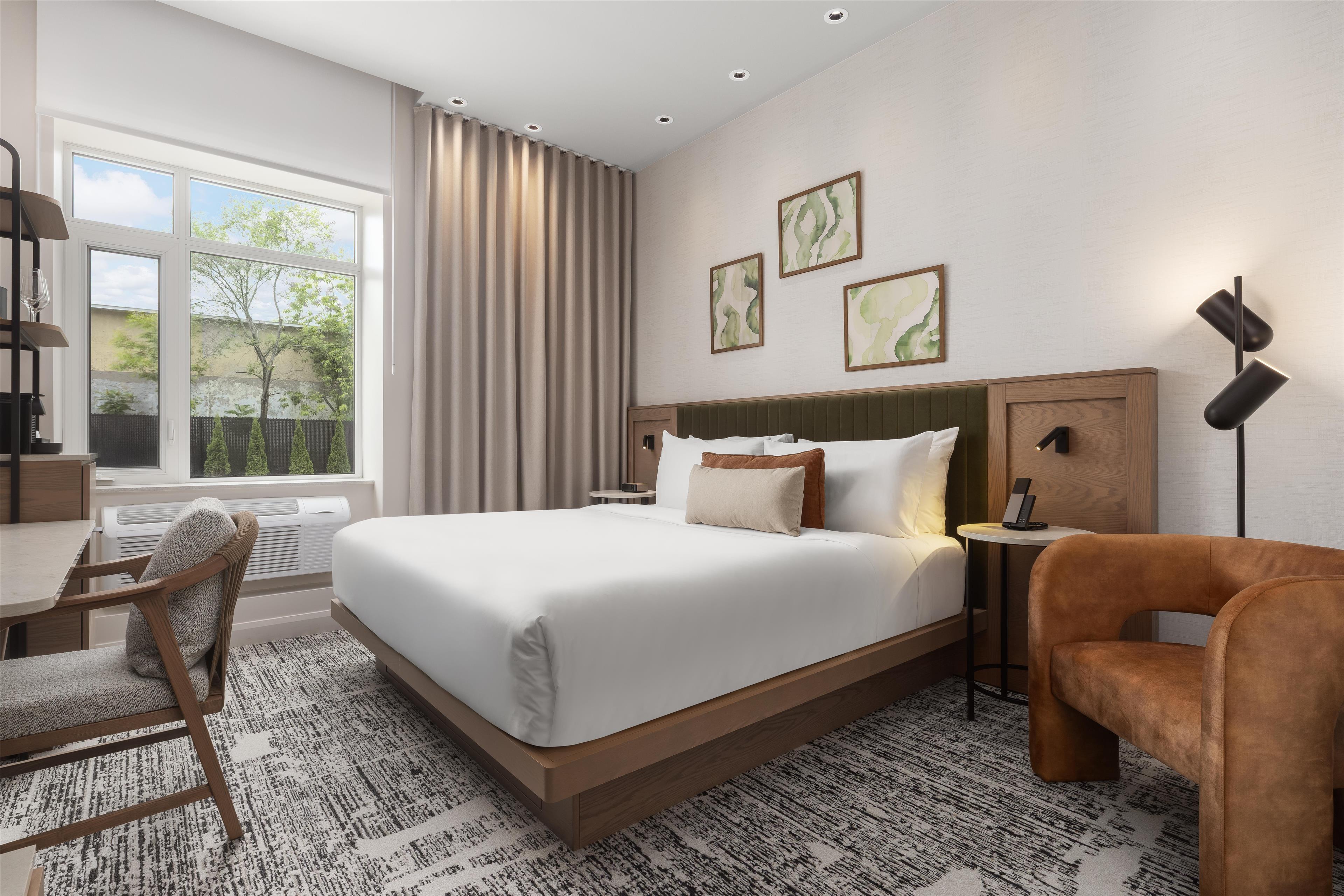 Double Accessible King Size Bed