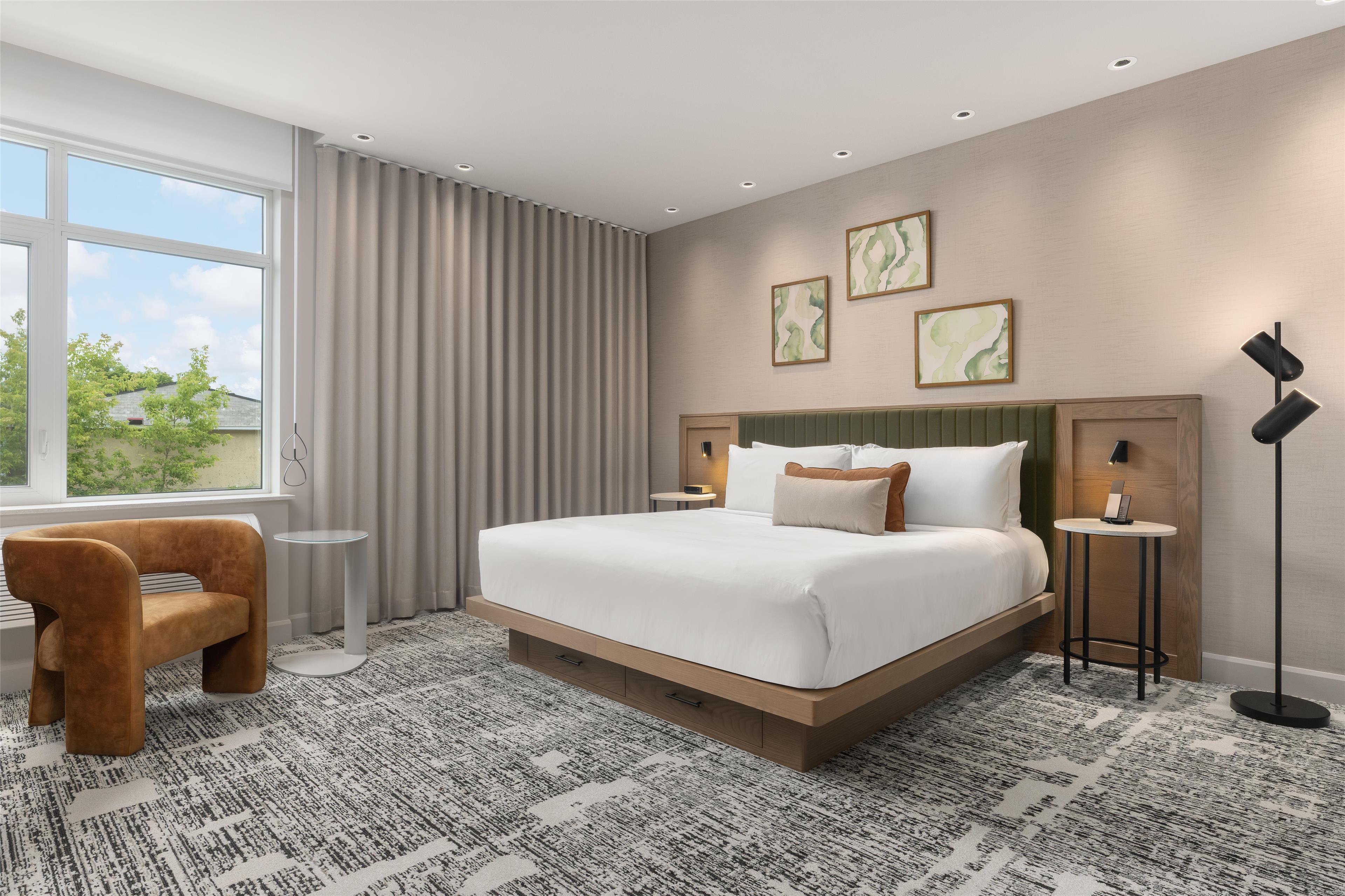 Double Accessible King Size Bed