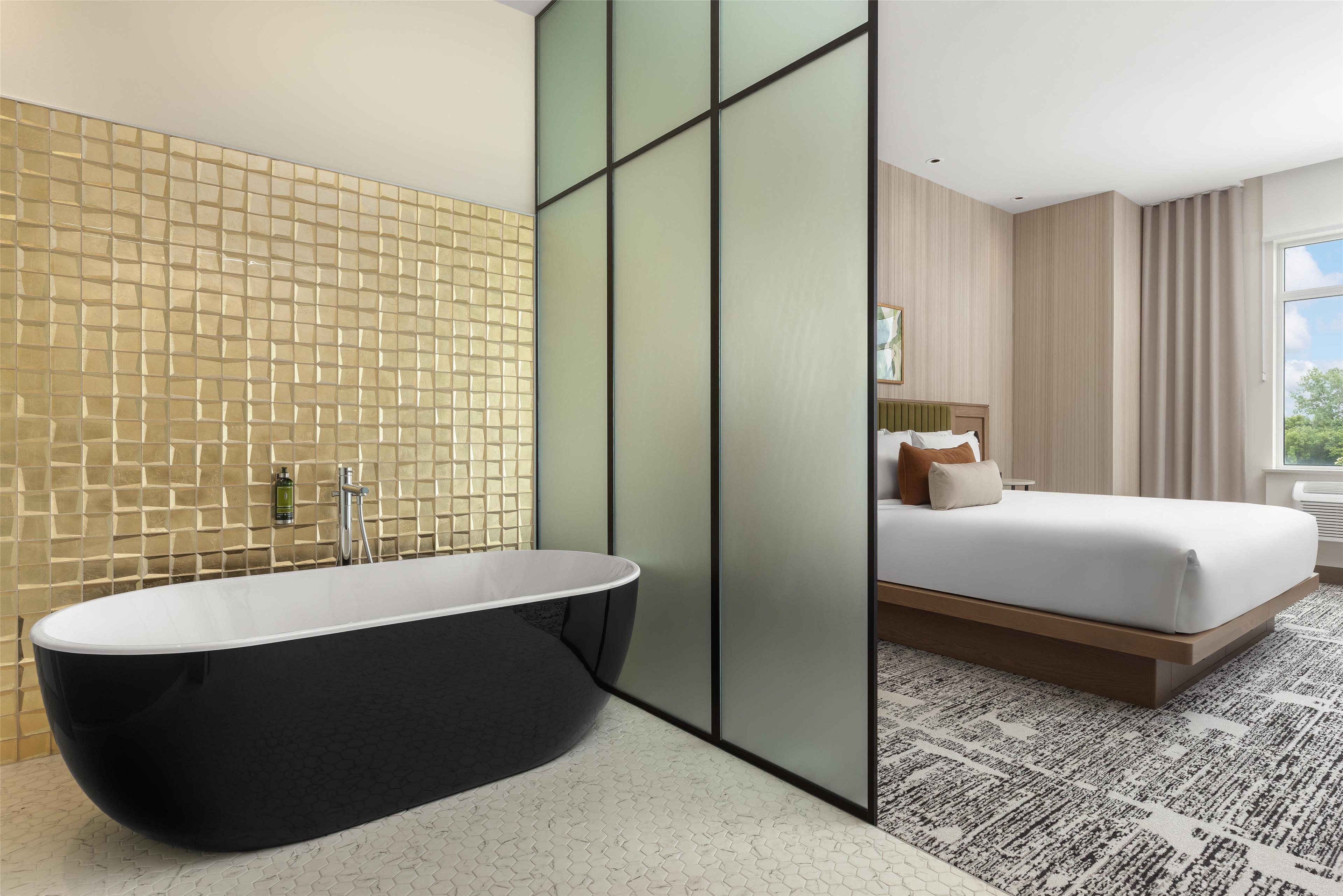 Junior Suite King Size Bed