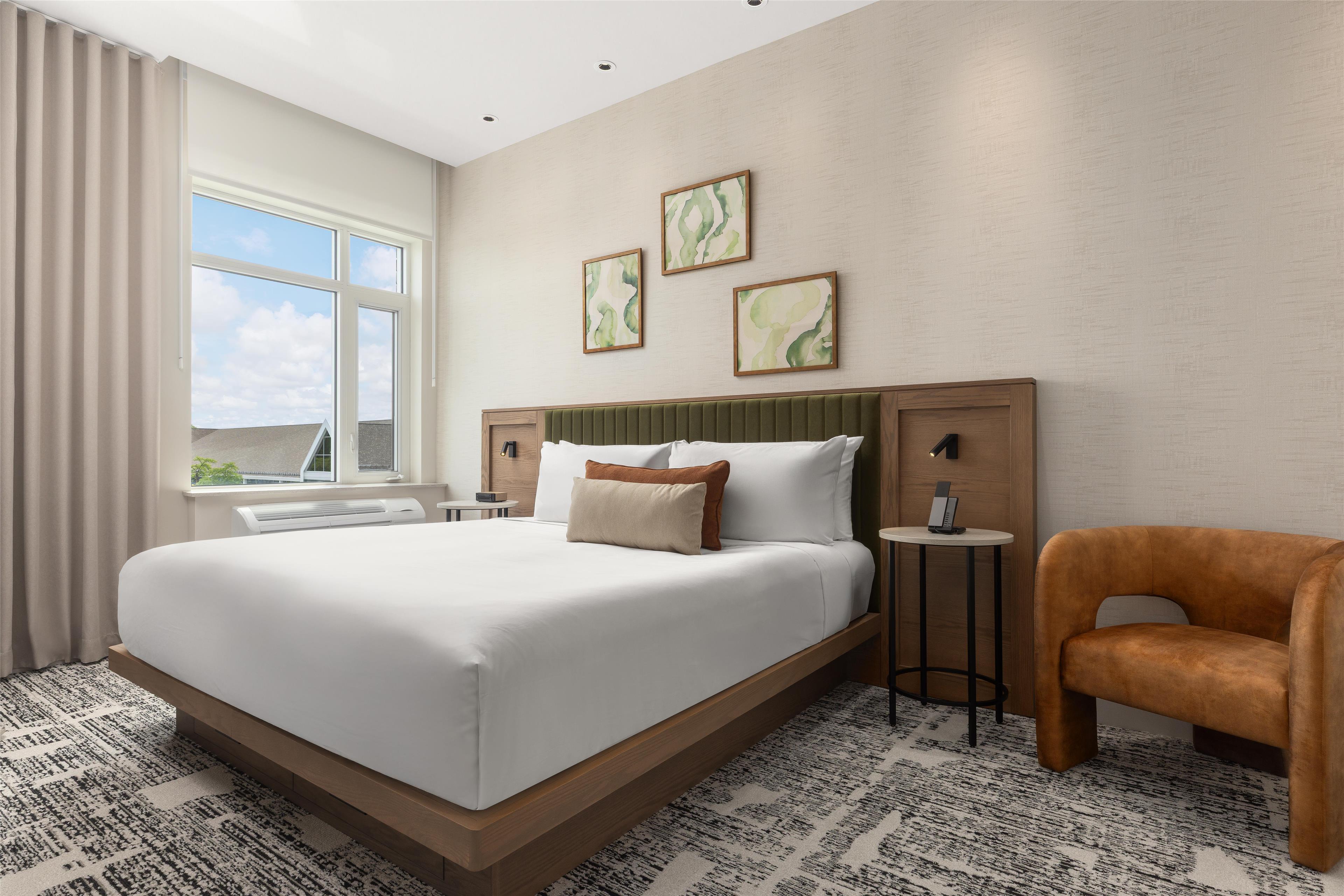 Double Accessible King Size Bed