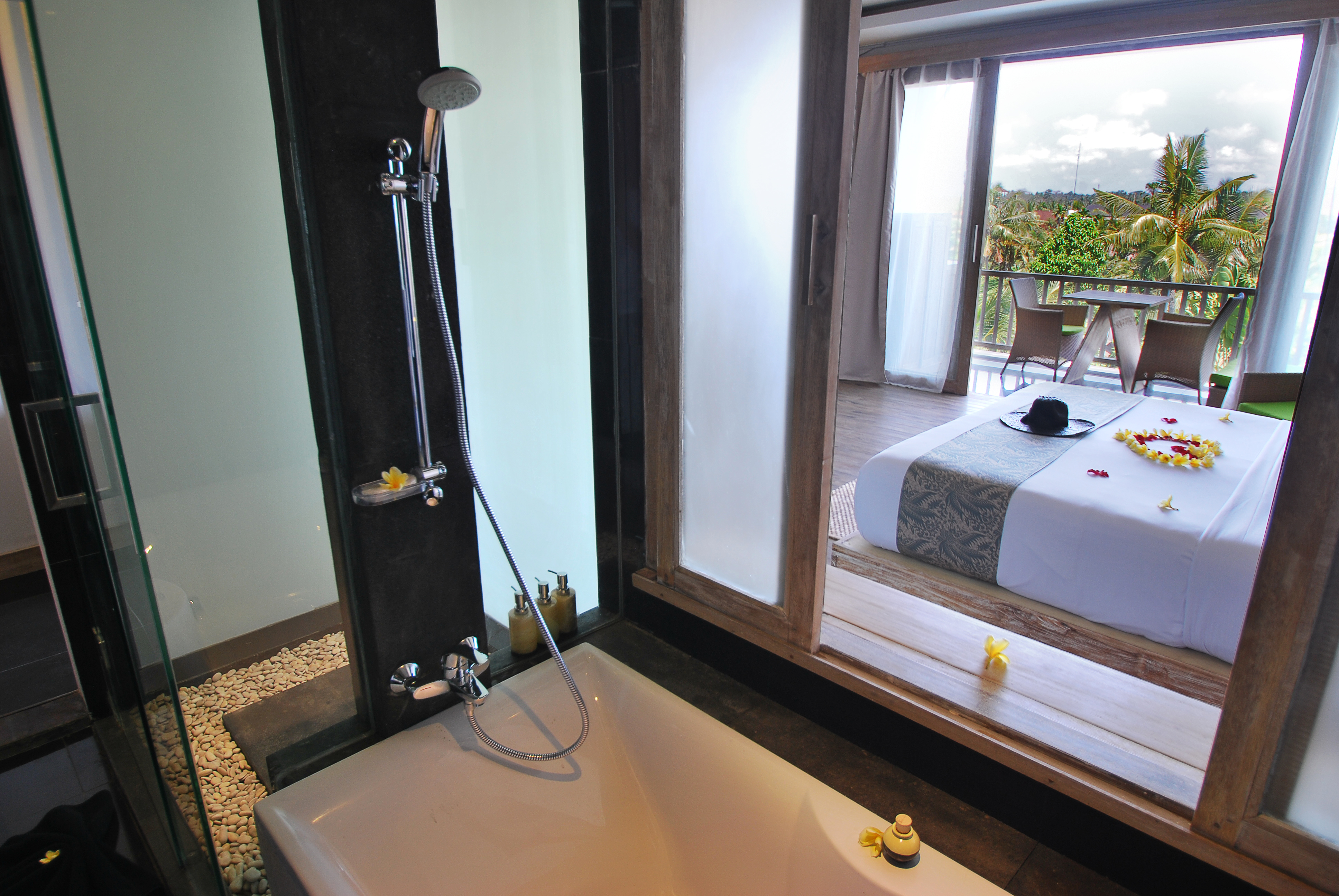 Double or Twin Deluxe with Balcony