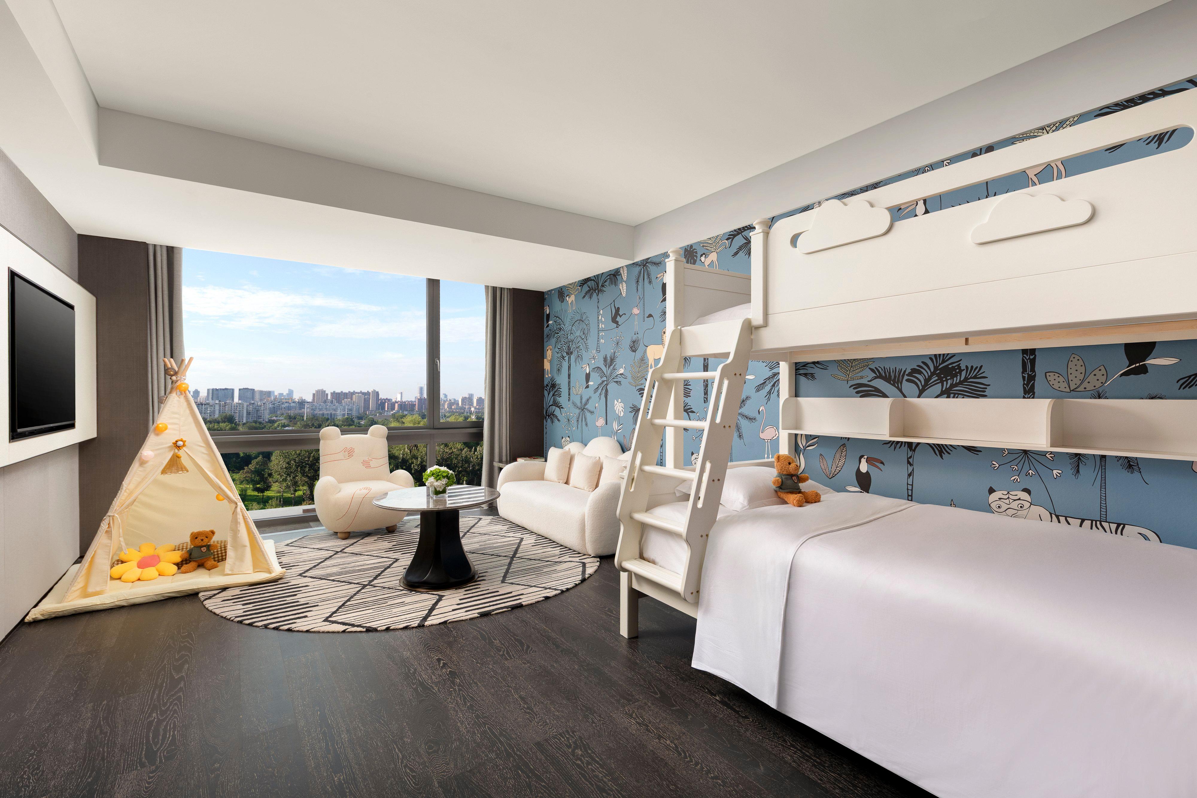 Suite King Bed One Bedroom 