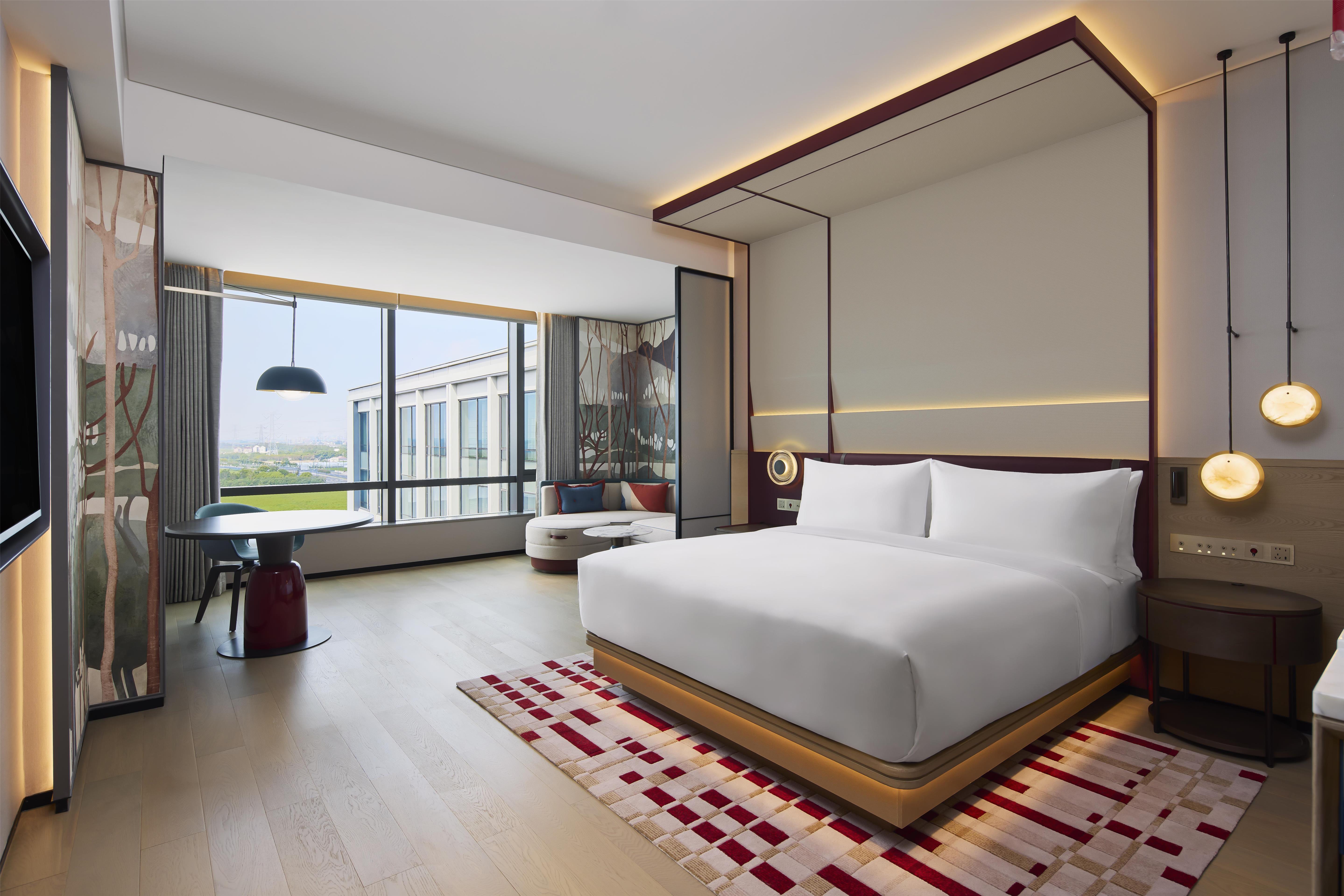 Double Accessible King Size Bed