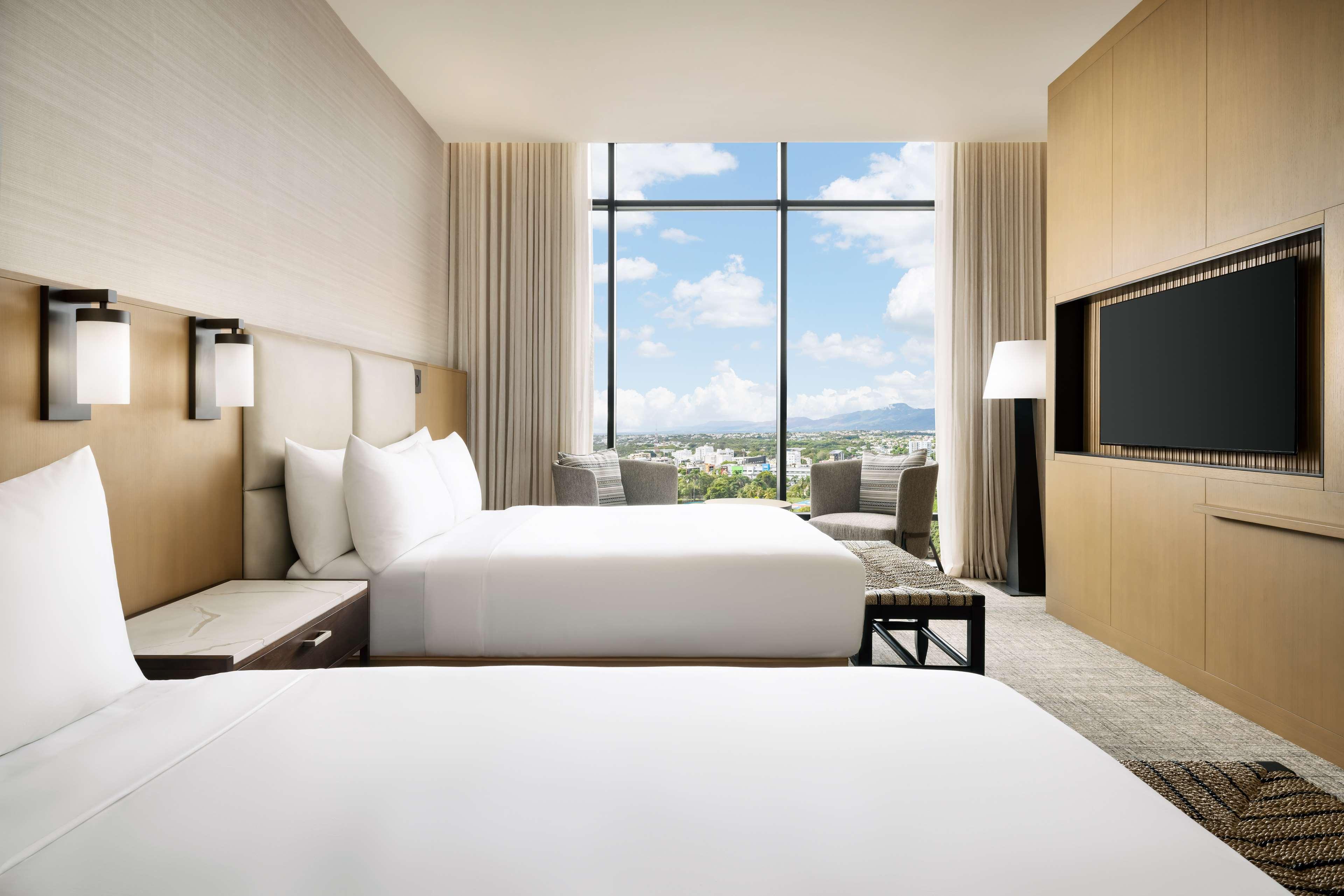 Double Two Queen Beds with Views