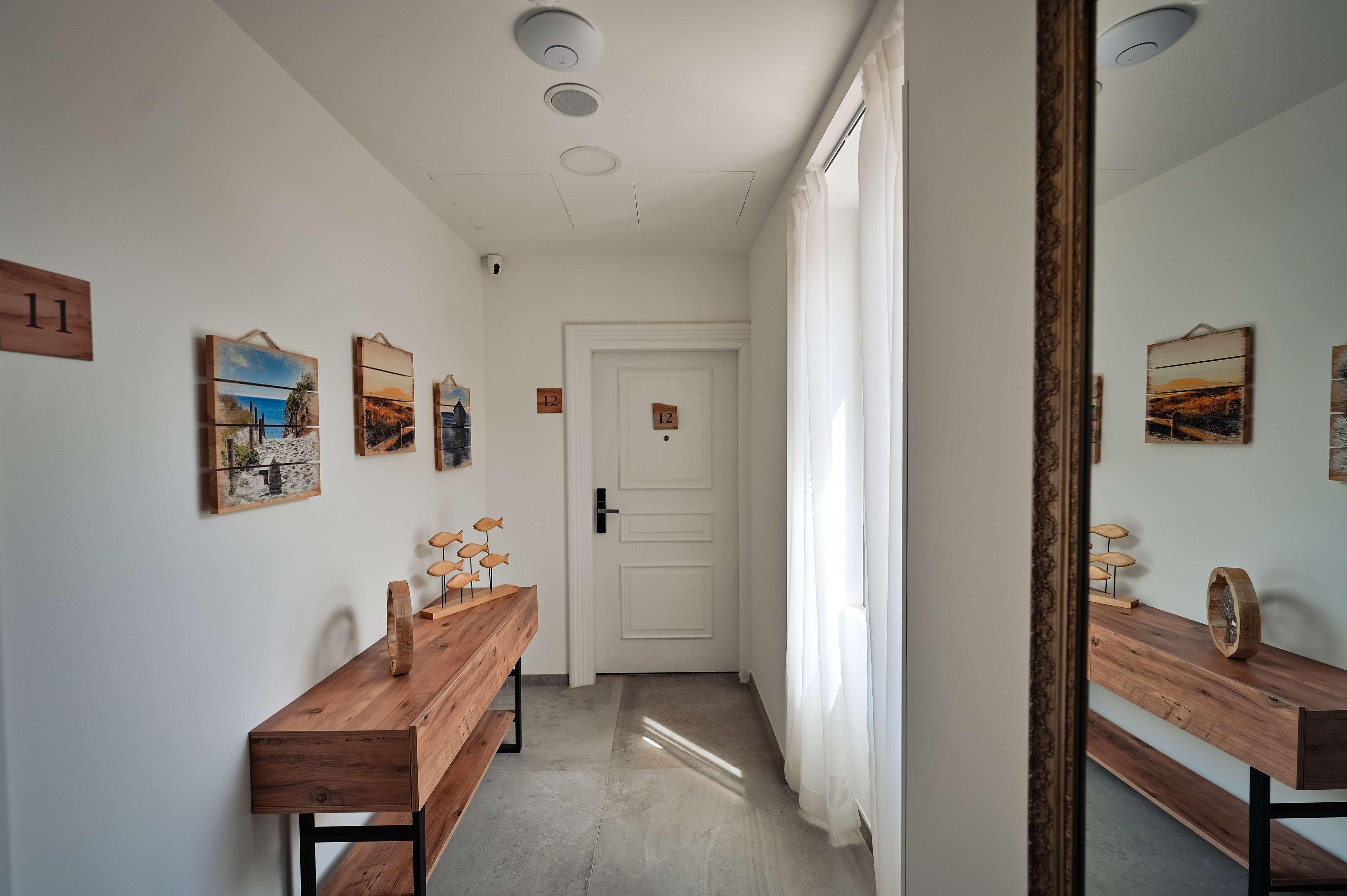 Junior Suite King Size Bed