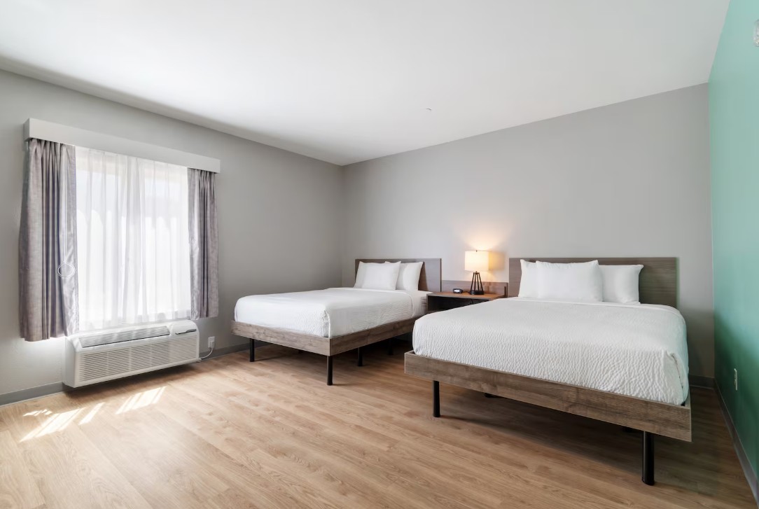 Suite Two Queen Beds