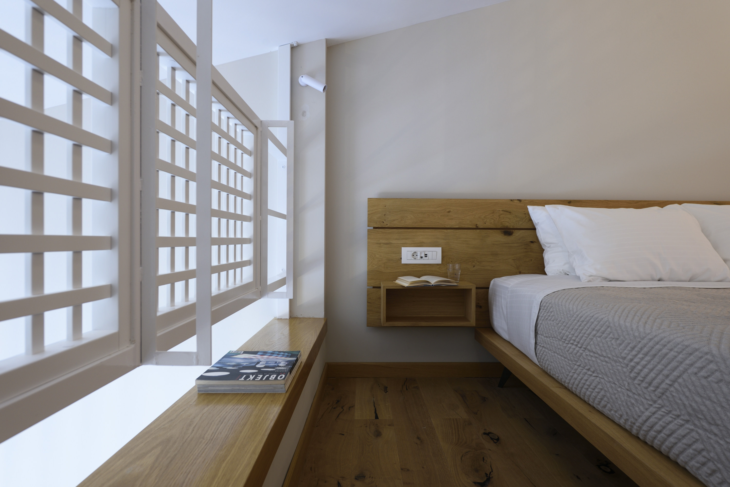 Quadruple with Balcony