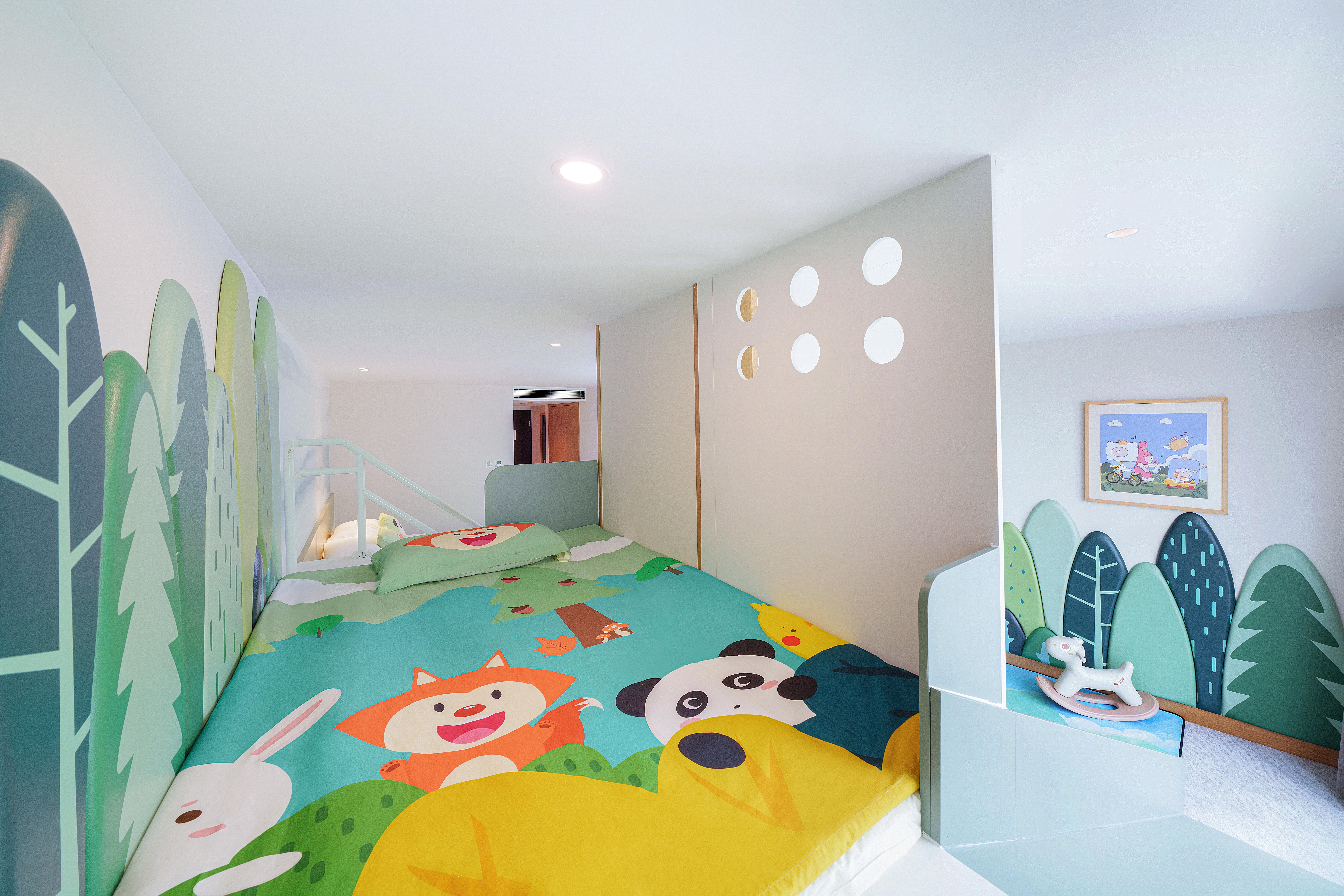 Double King Size Bed