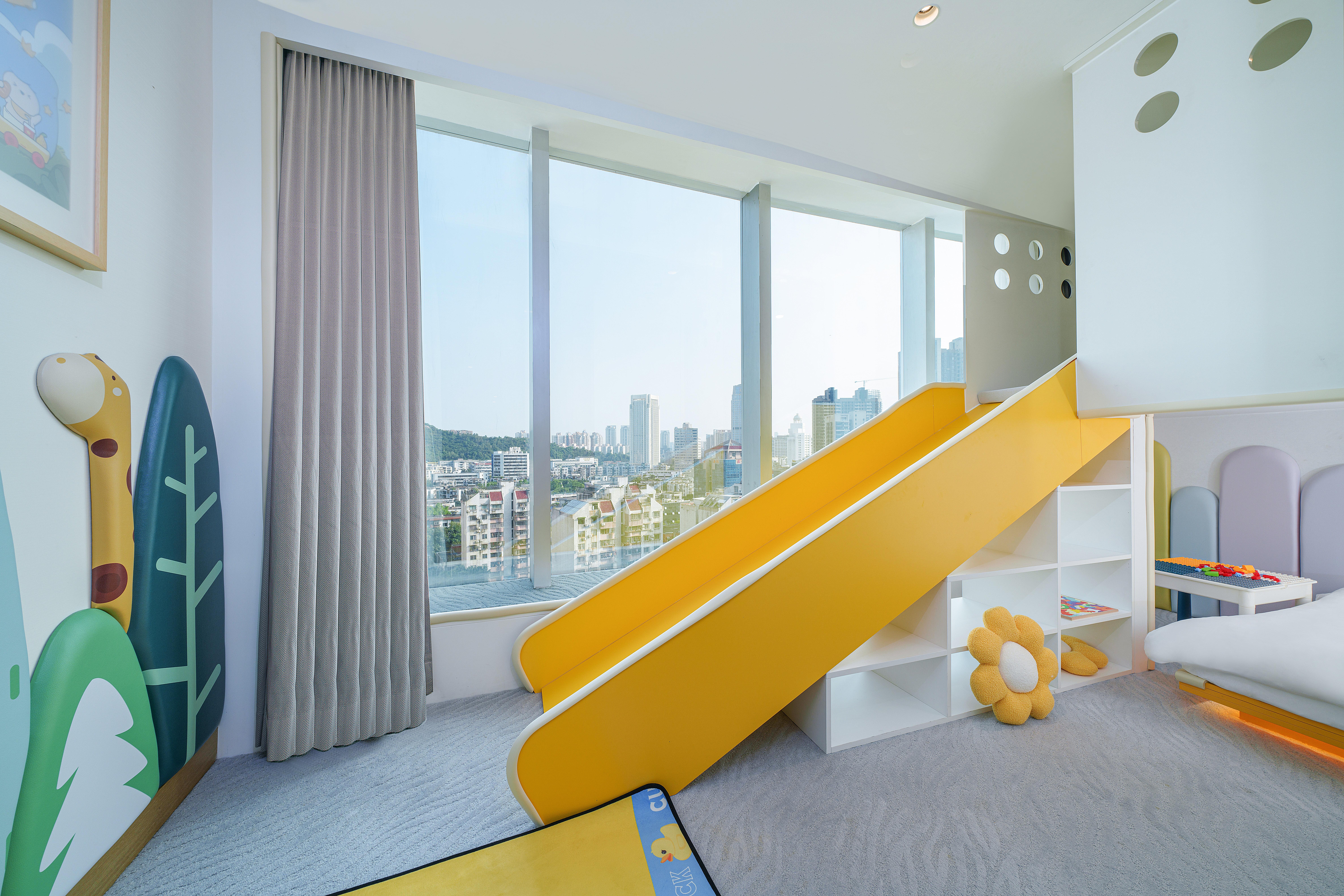 Double King Size Bed