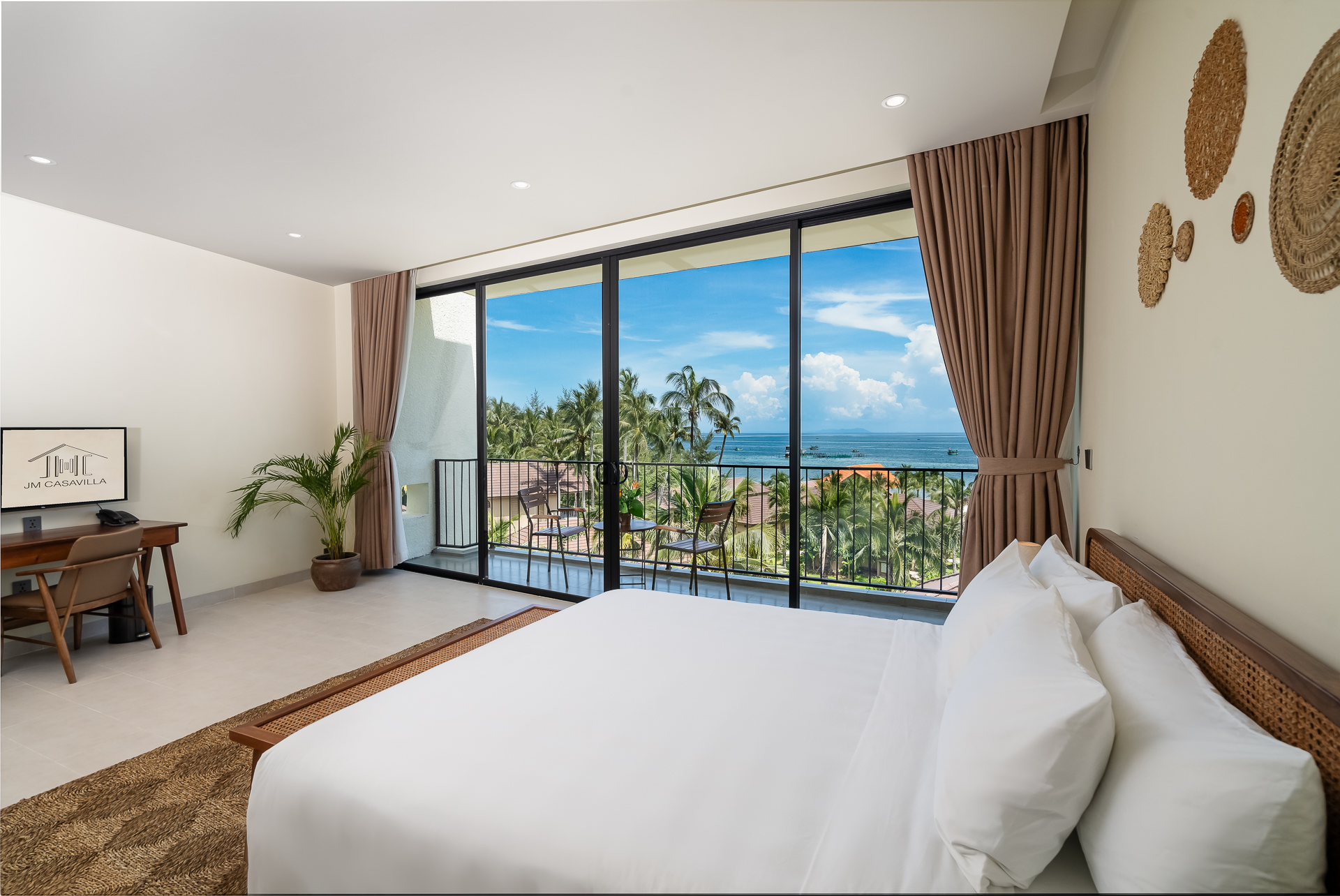 Double Deluxe with Balcony