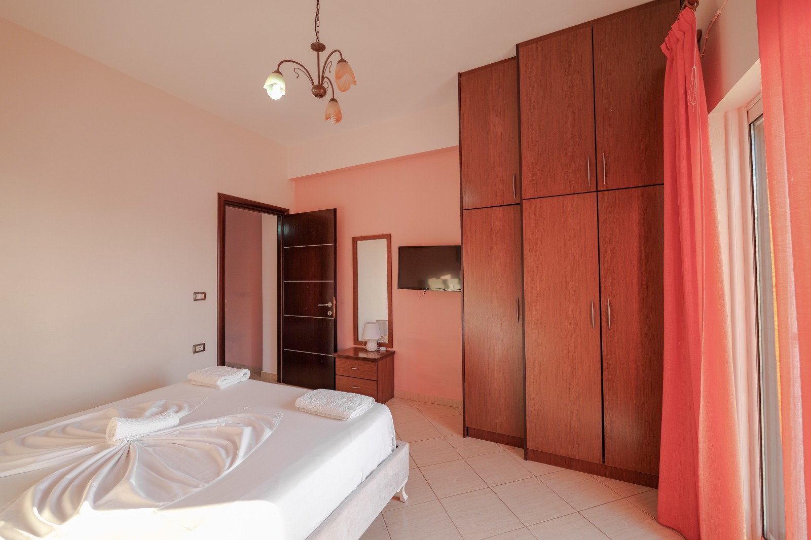 Family Room Beach Front Two Bedrooms