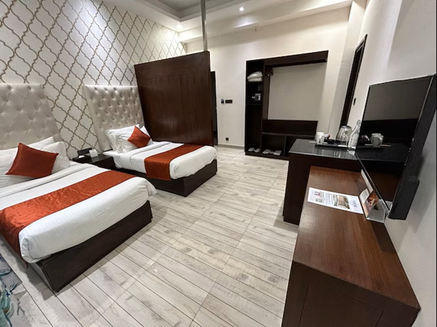 Family Room Standard