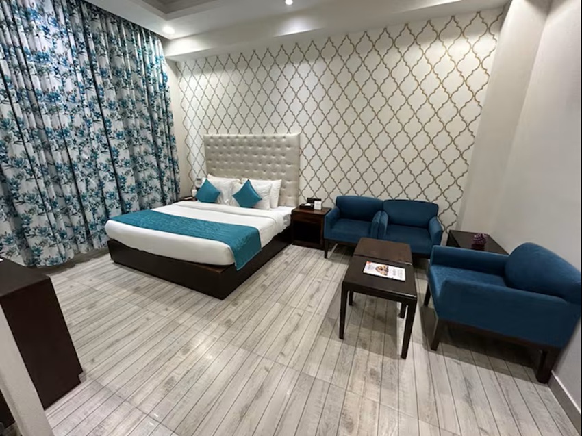 Family Room Standard