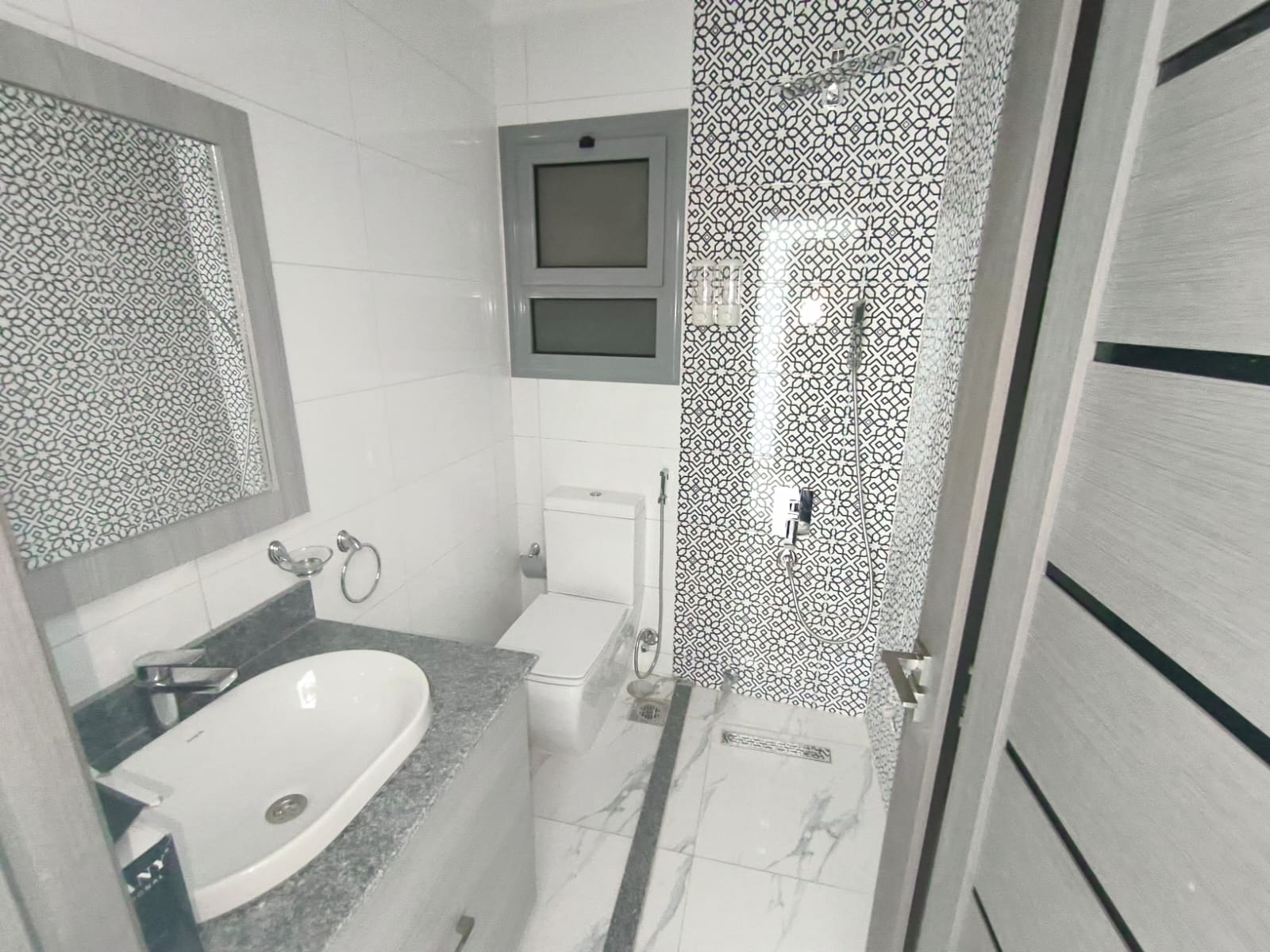 Double or Twin Deluxe Two Bedroom