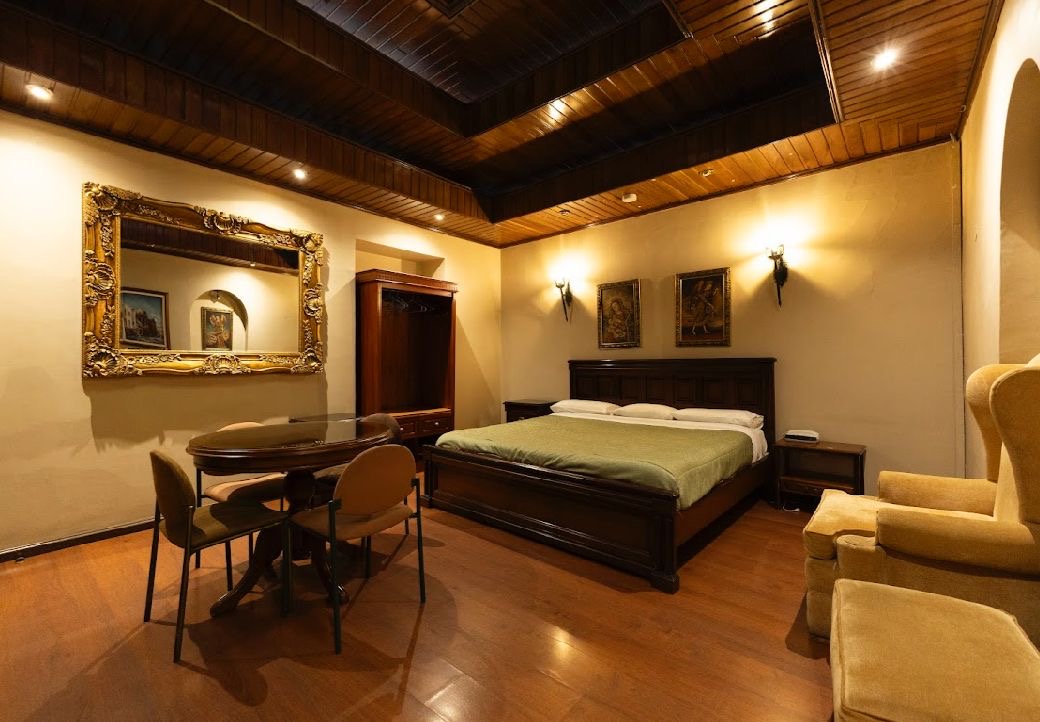 Suite King Bed One Bedroom 