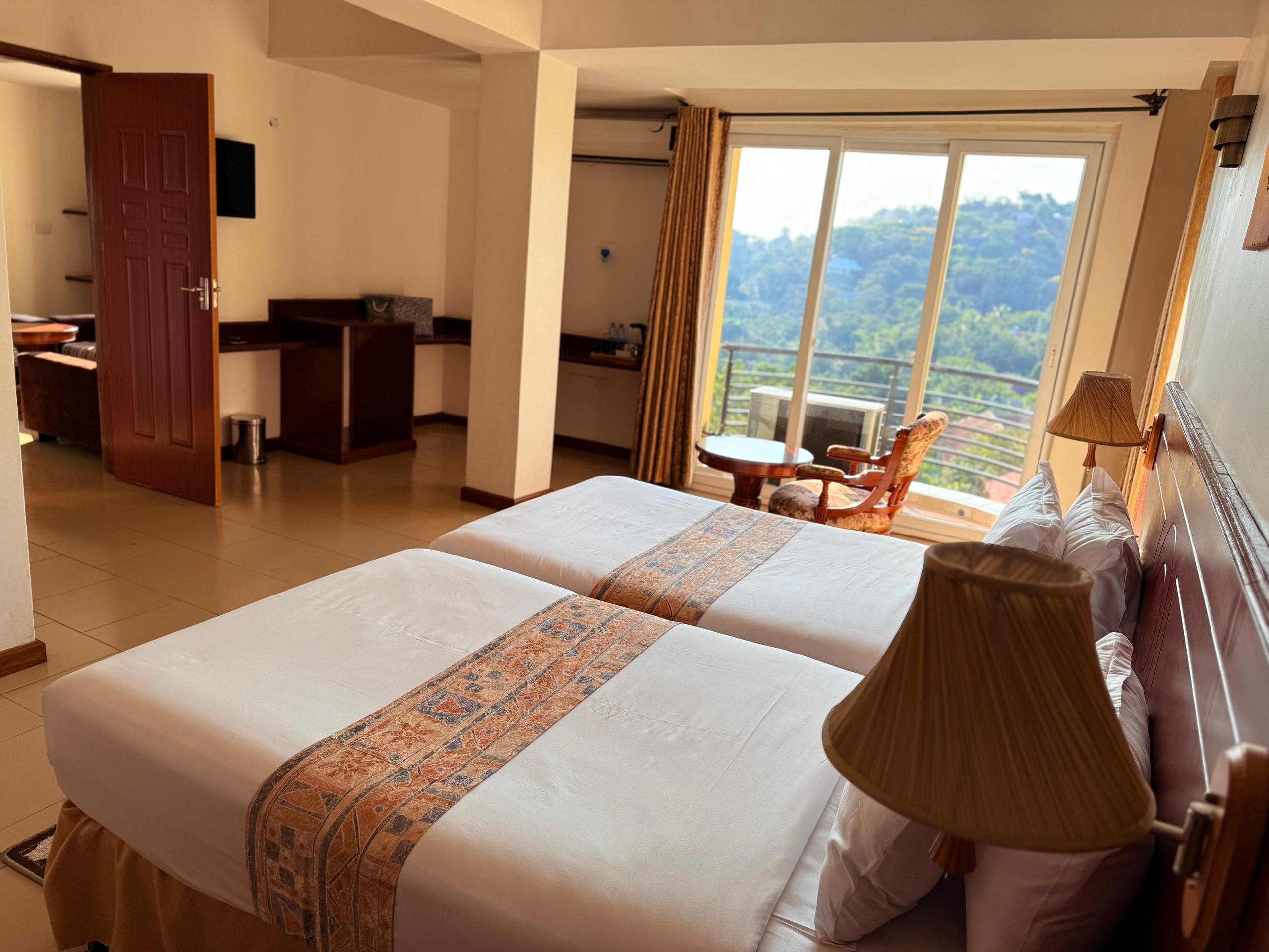 Family Room Connecting Room