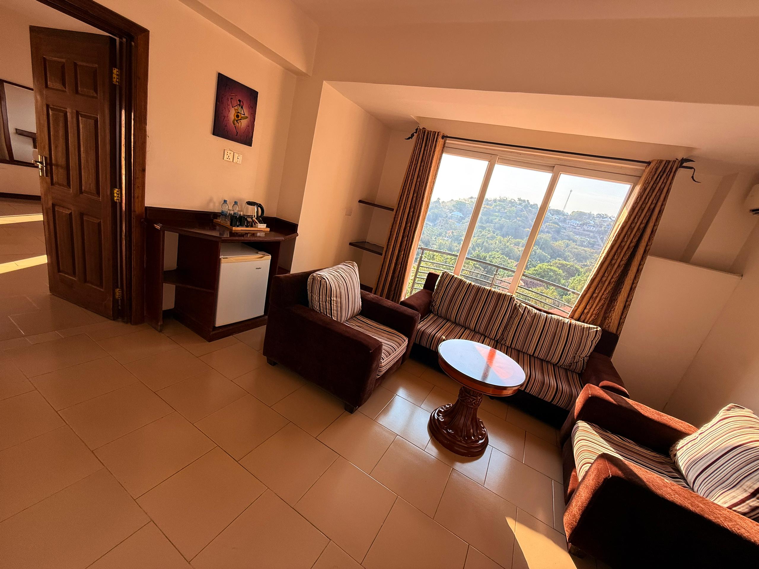 Family Room Connecting Room