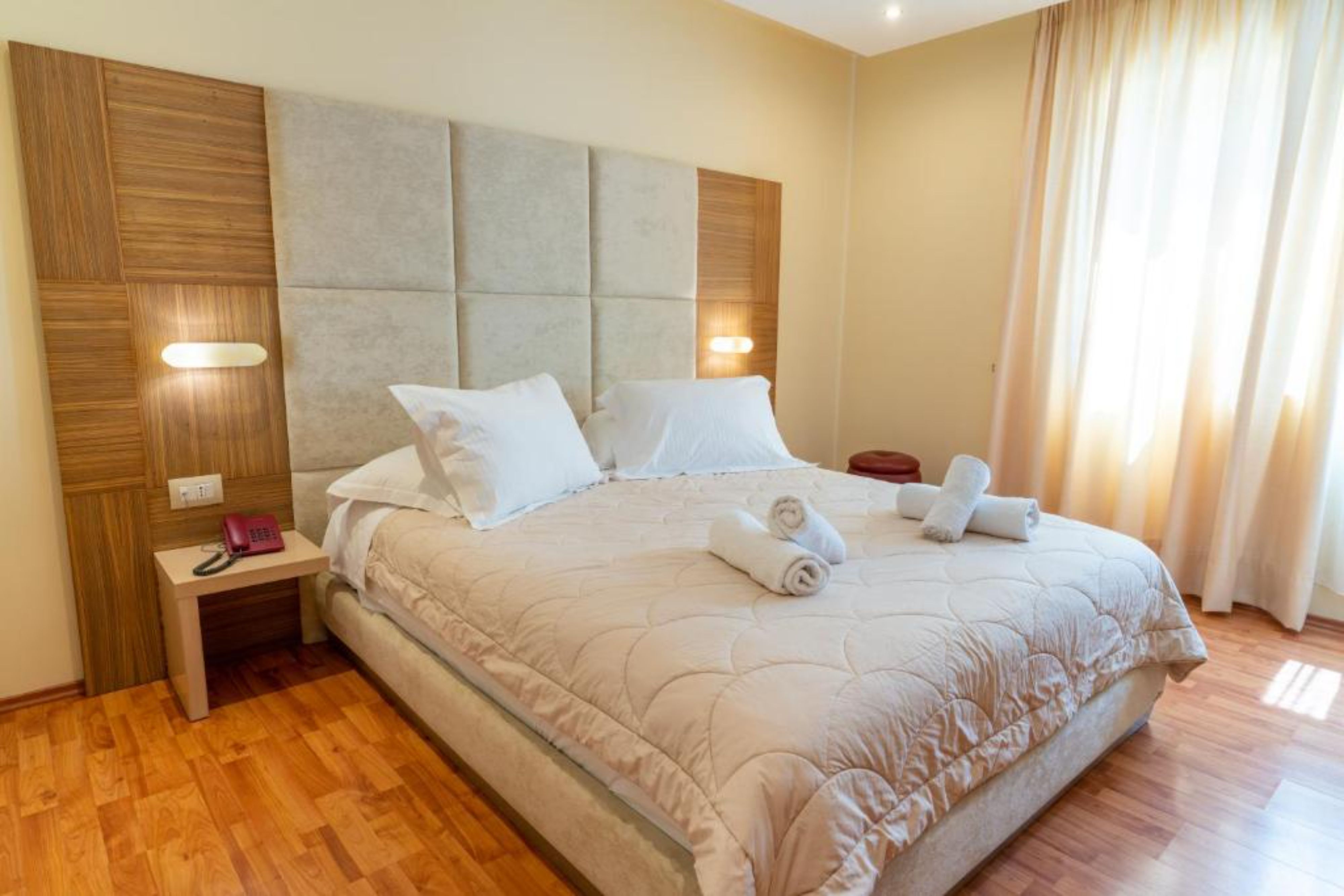 Double or Twin Standard