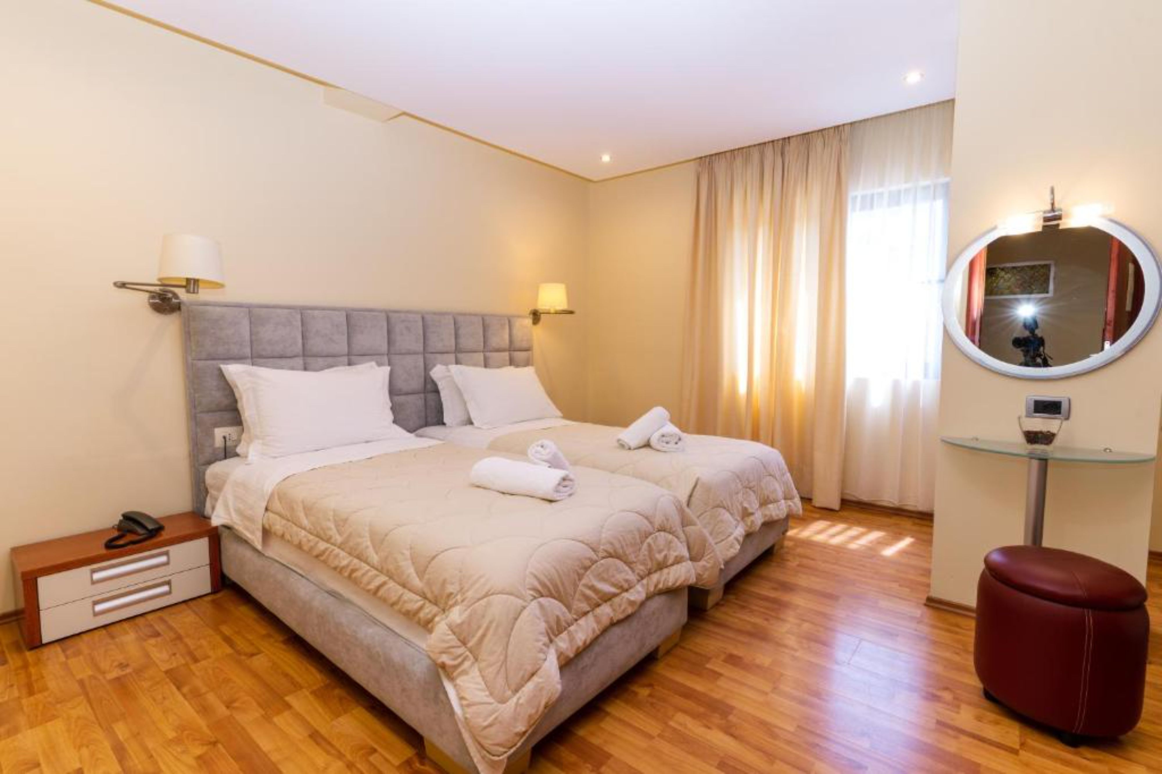 Double or Twin Standard