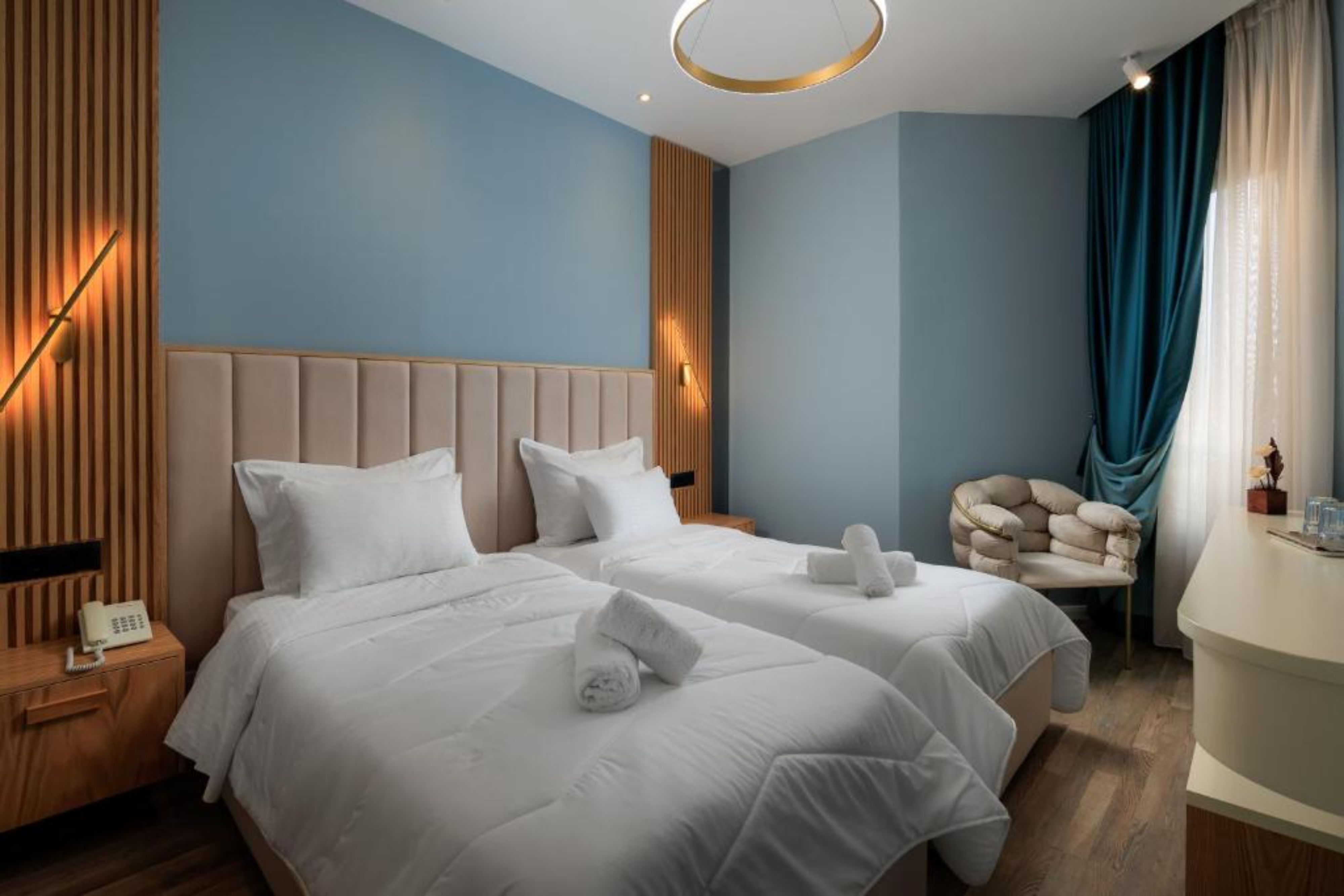 Double or Twin Side Sea View One Bedroom