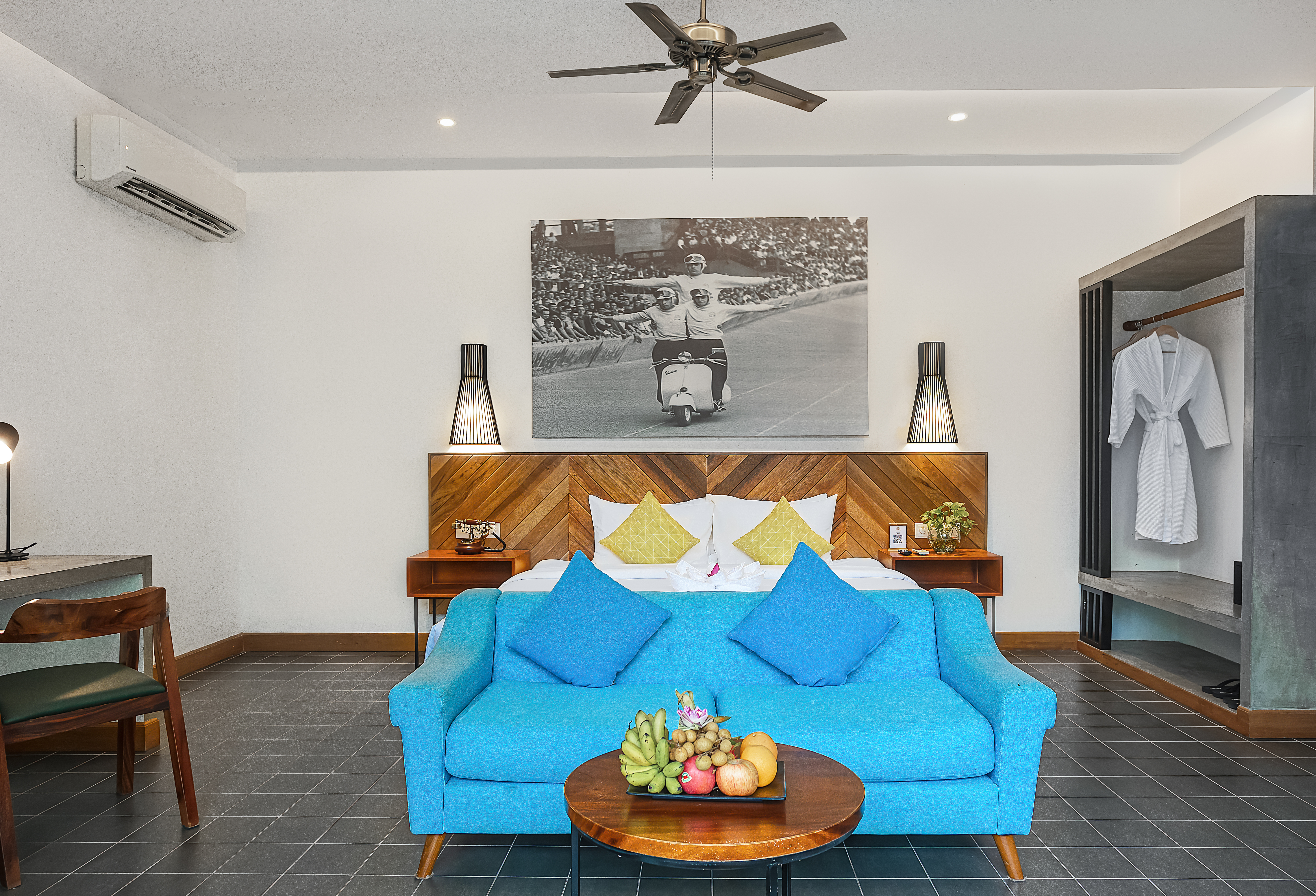 Junior Suite Deluxe King Bed