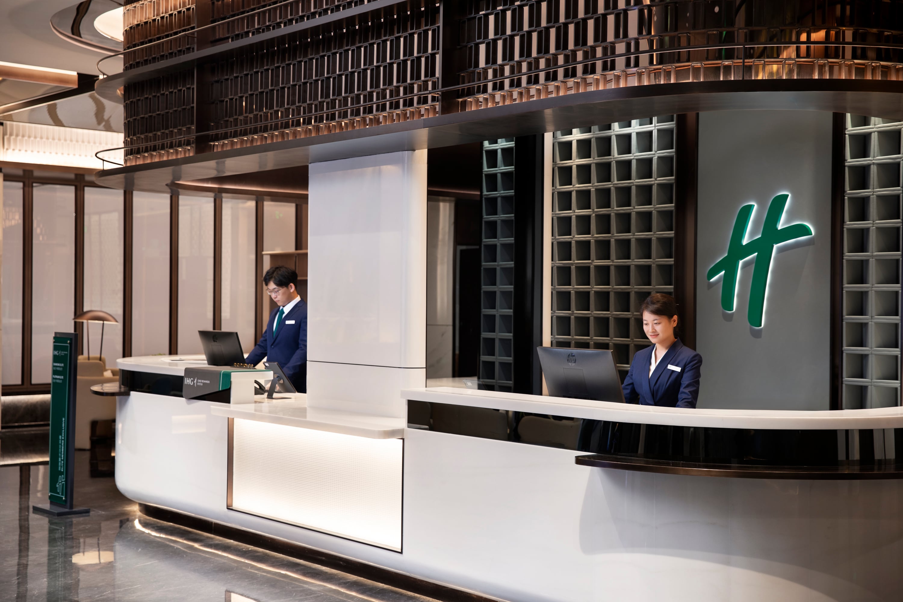 Suite Two Queen Beds