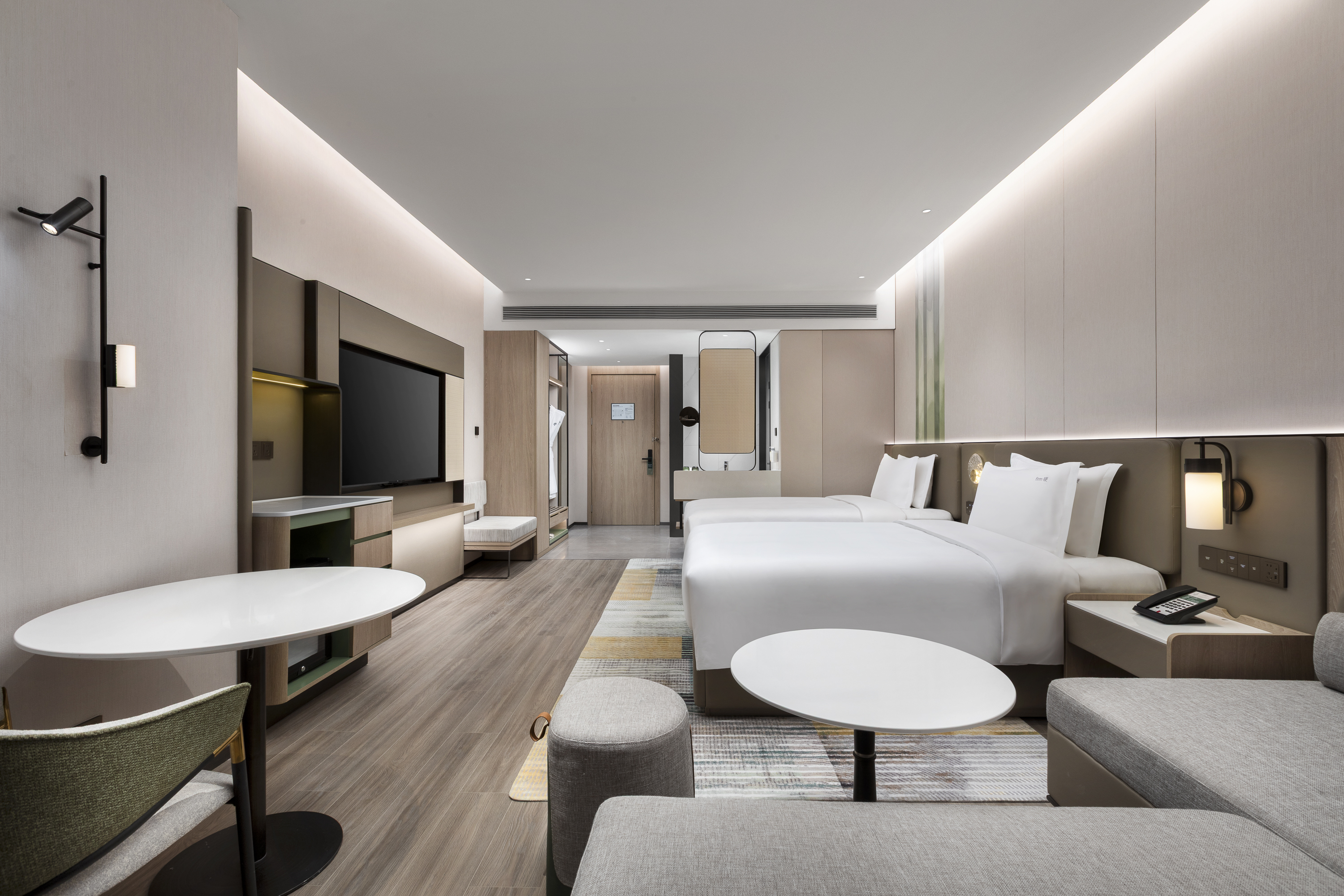 Double Premium with Views