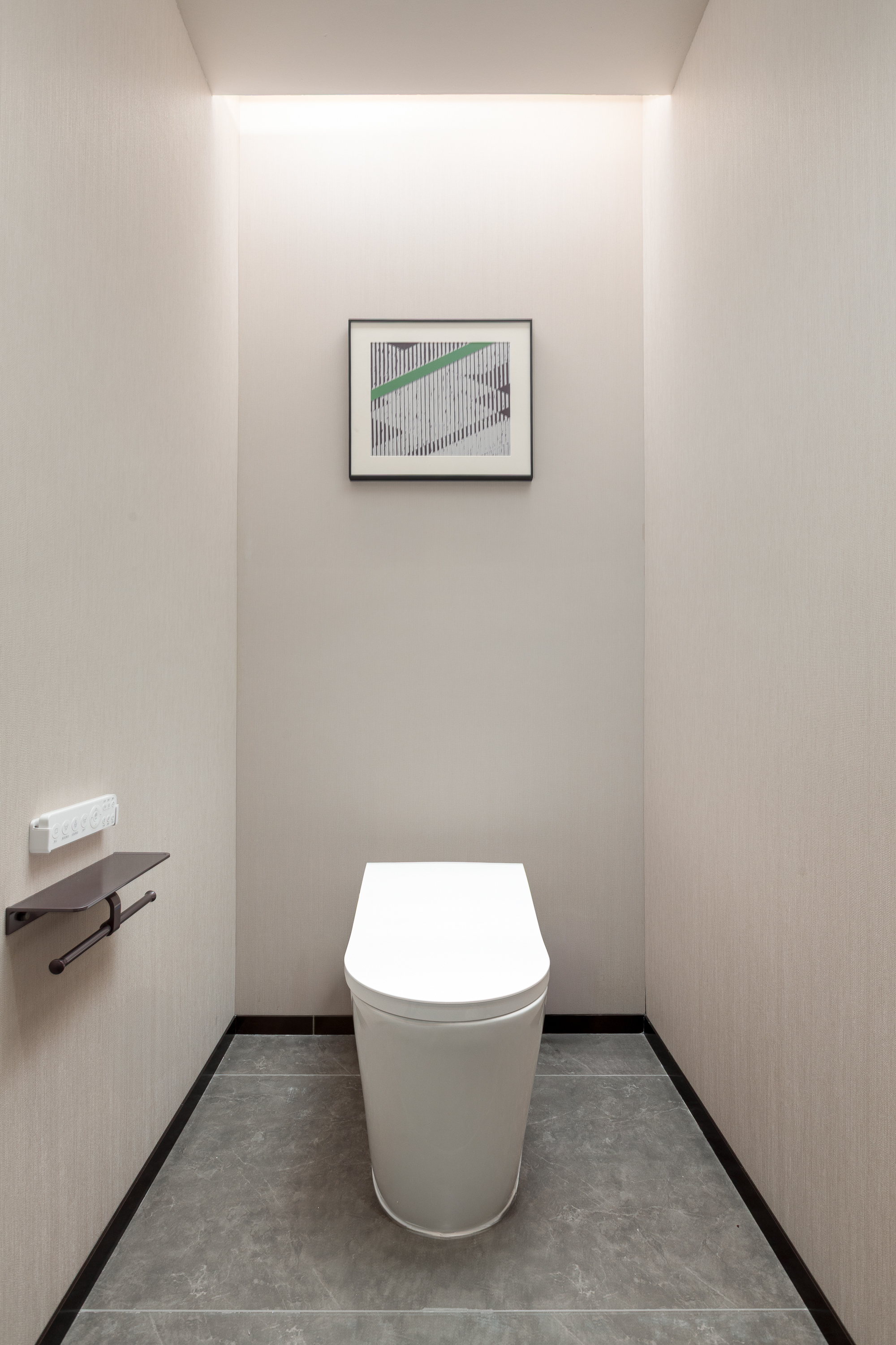 Double City View King Bed