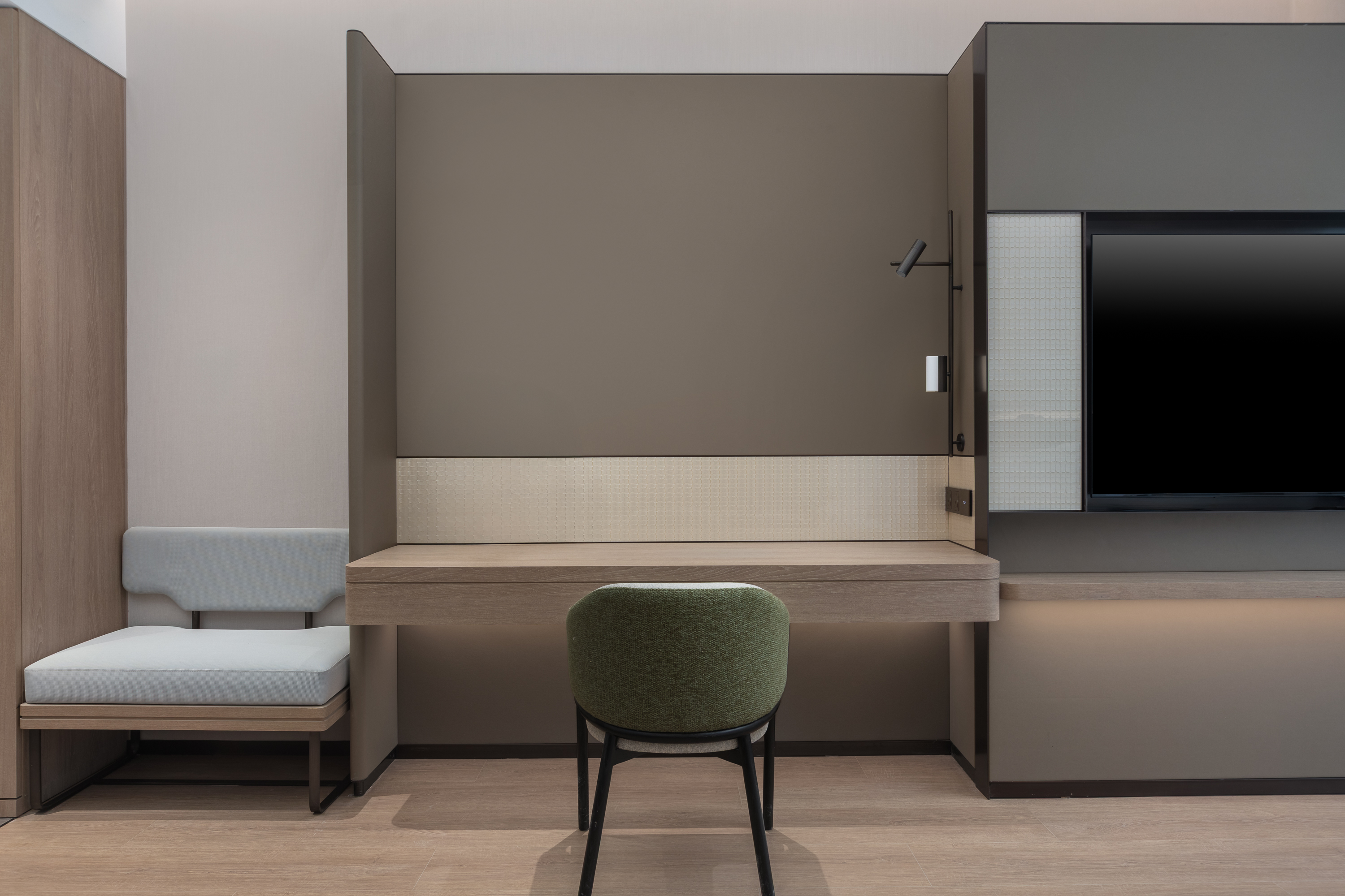 Double Premium City View