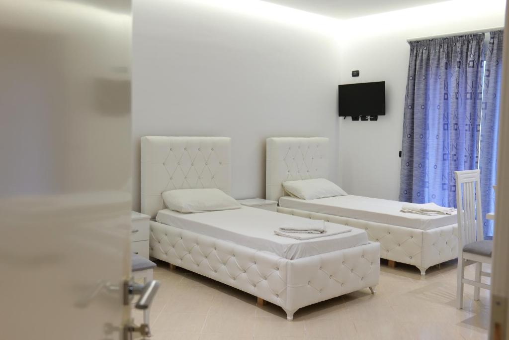 Quadruple with Balcony