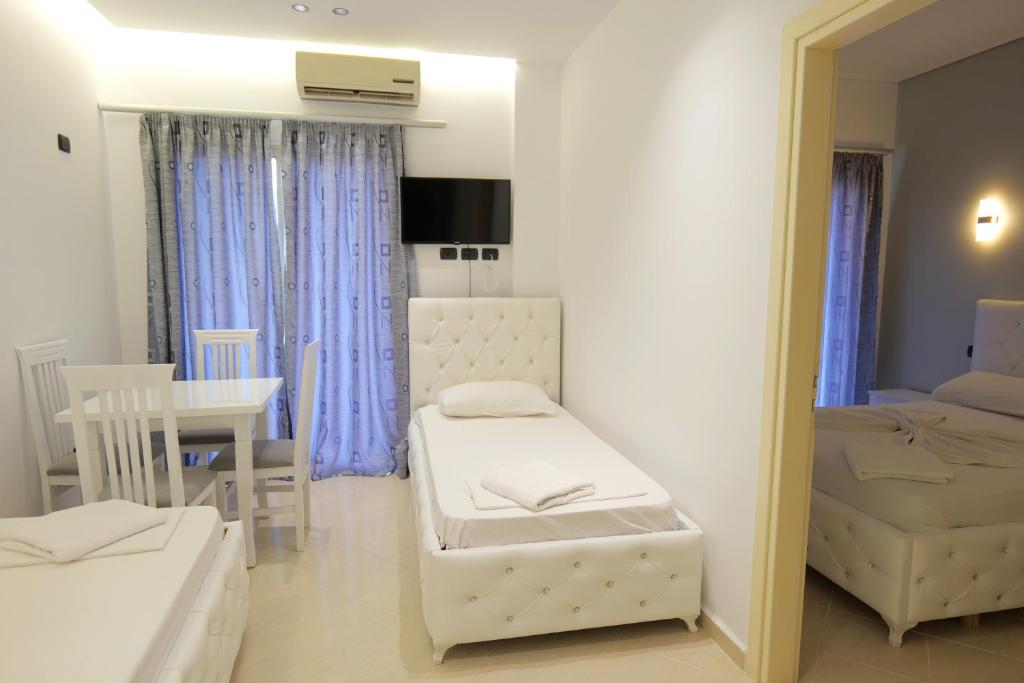 Quadruple with Balcony