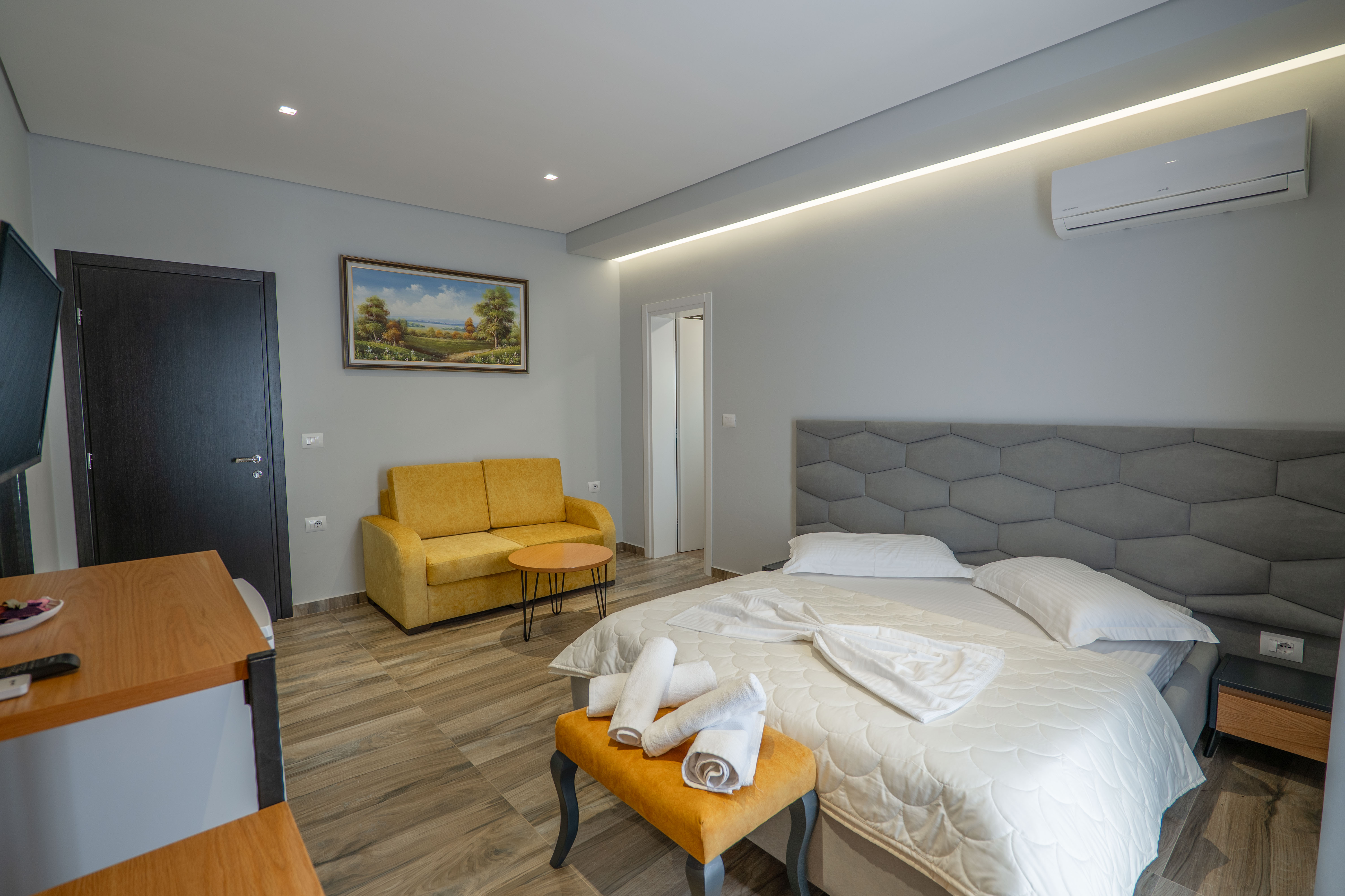 Double Side Sea View with Balcony