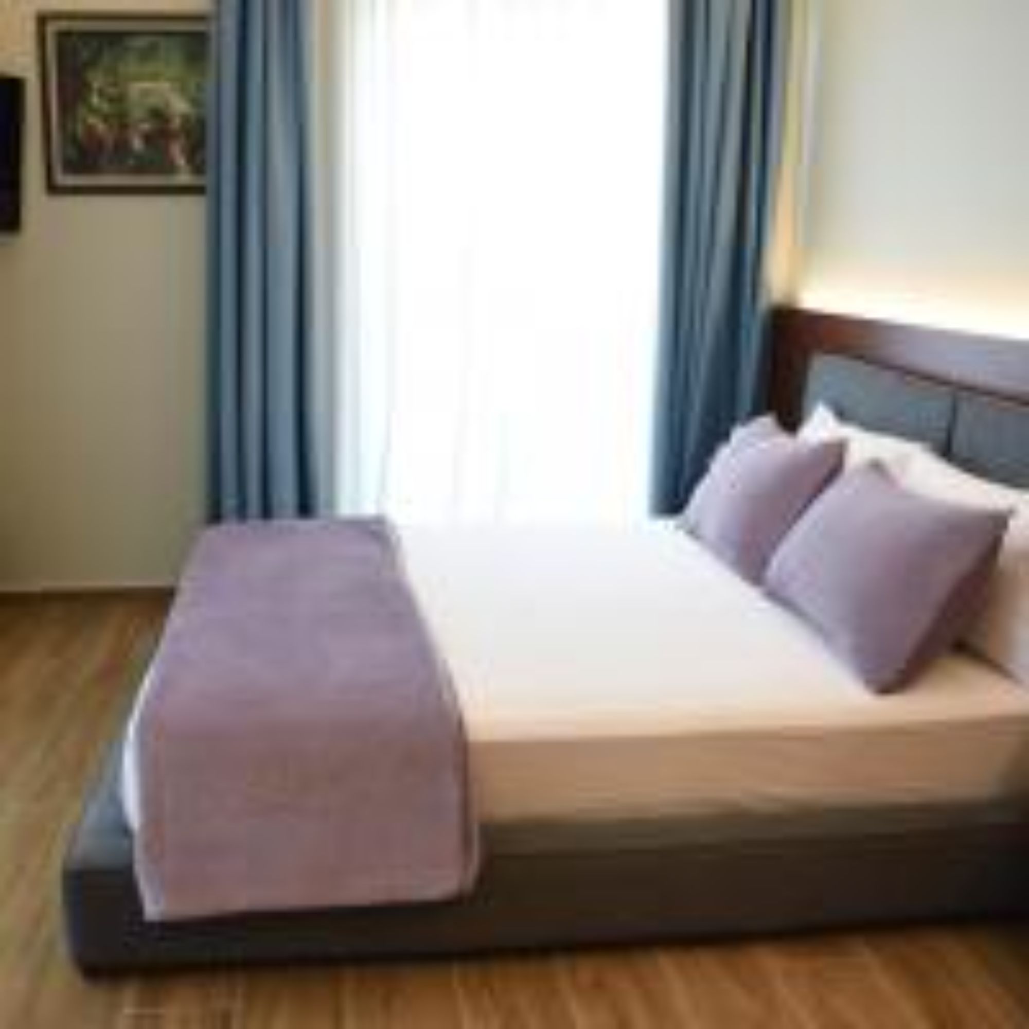 Suite Queen Size Bed