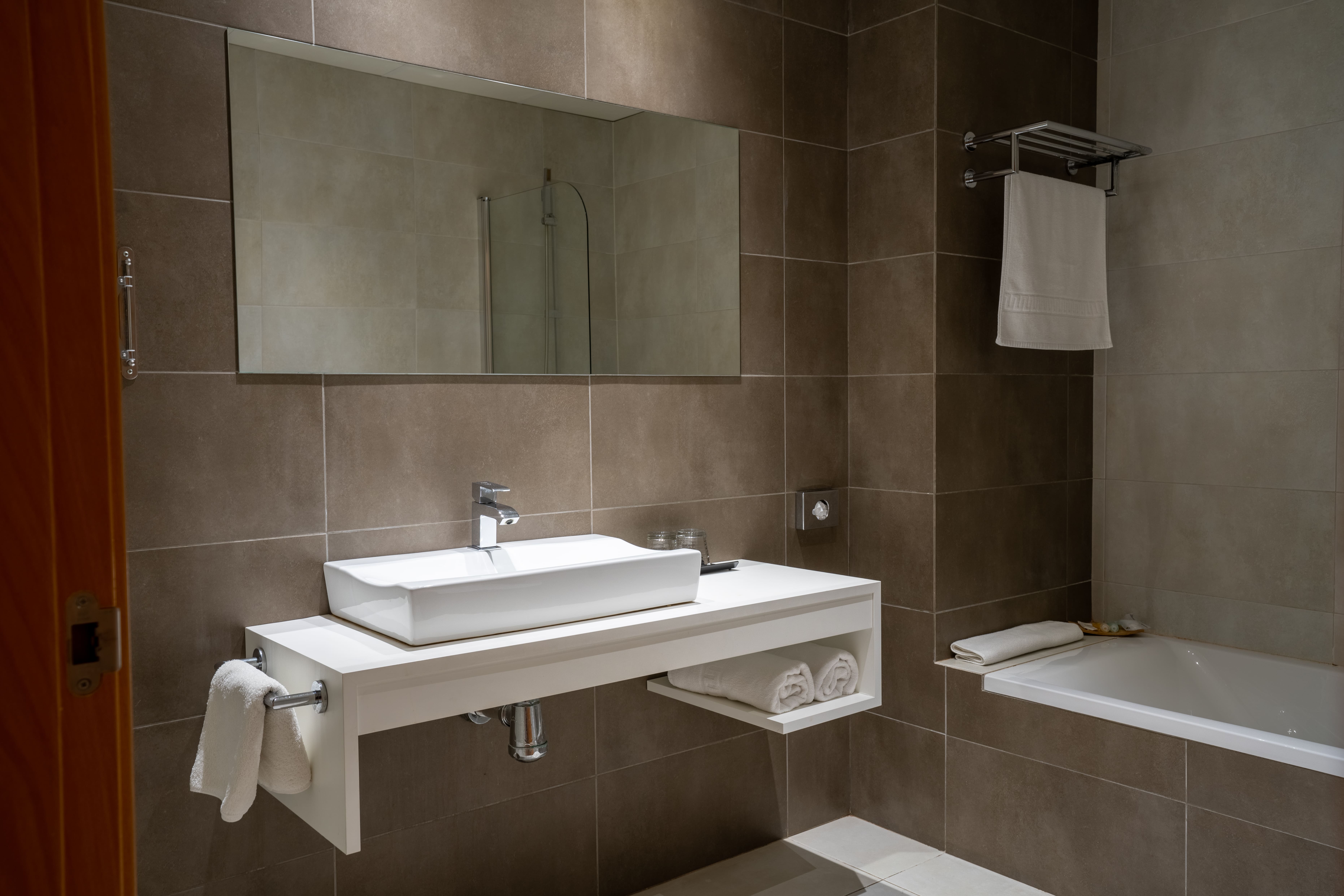 Double or Twin Standard