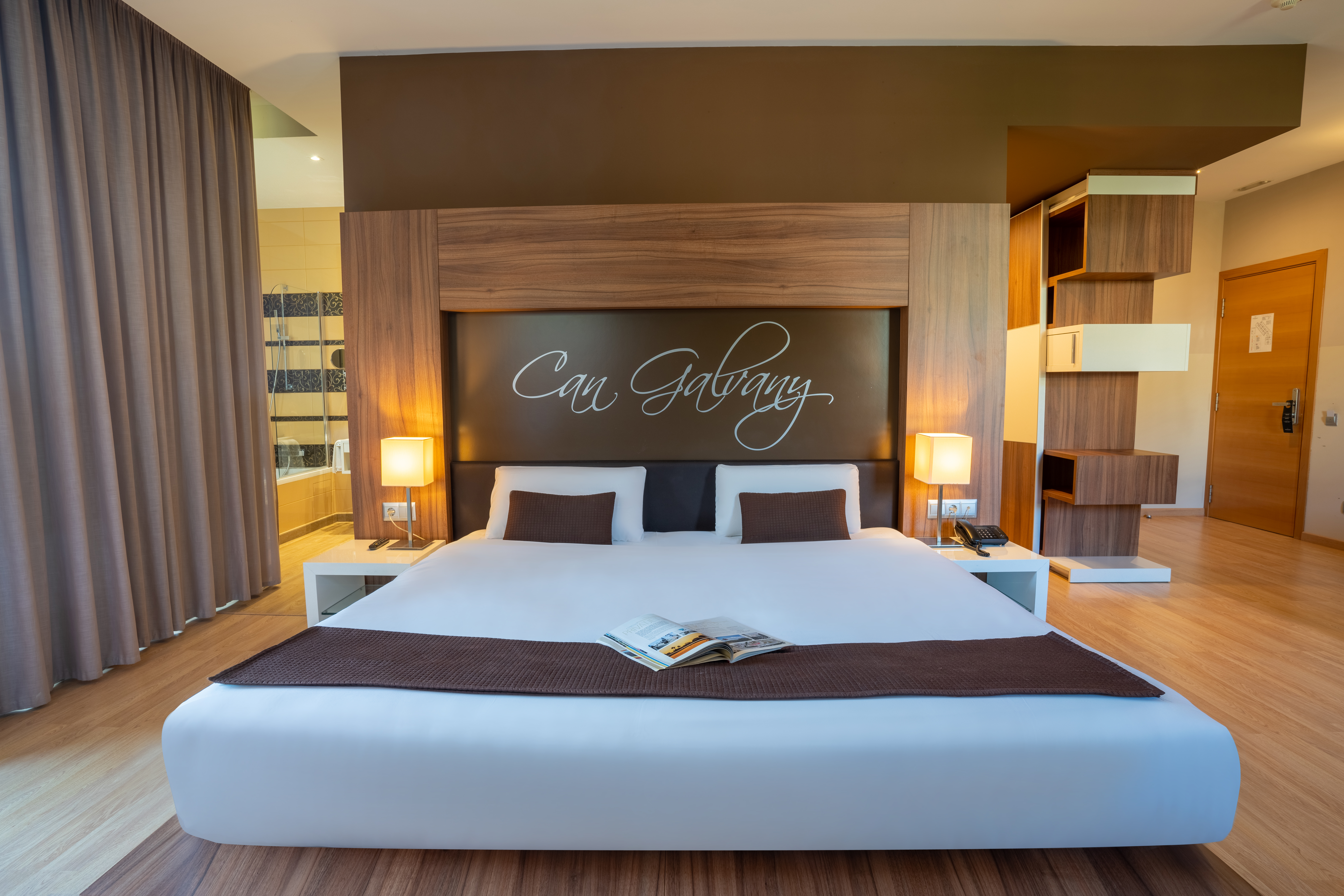 Suite King Bed One Bedroom 