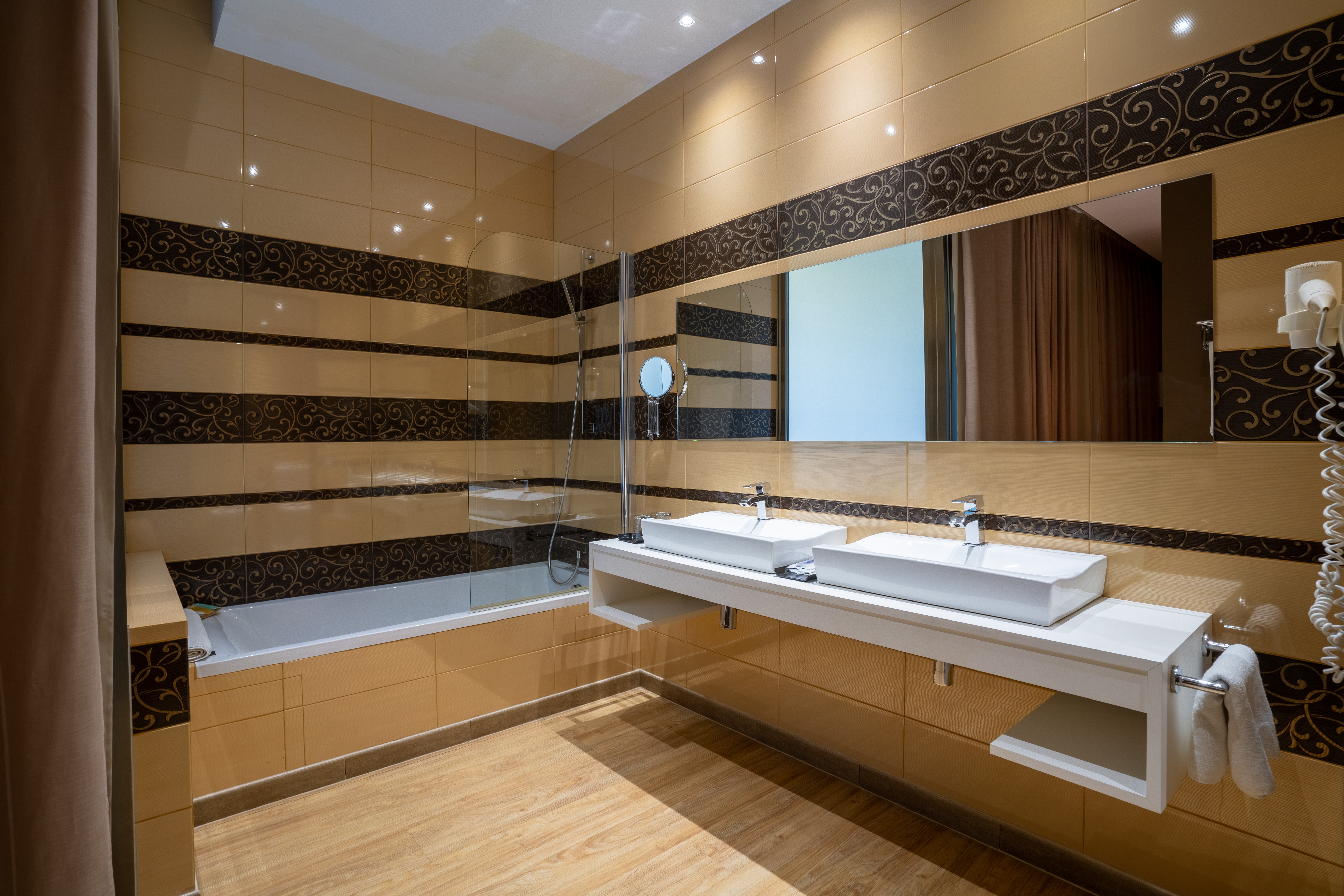 Suite King Bed One Bedroom 