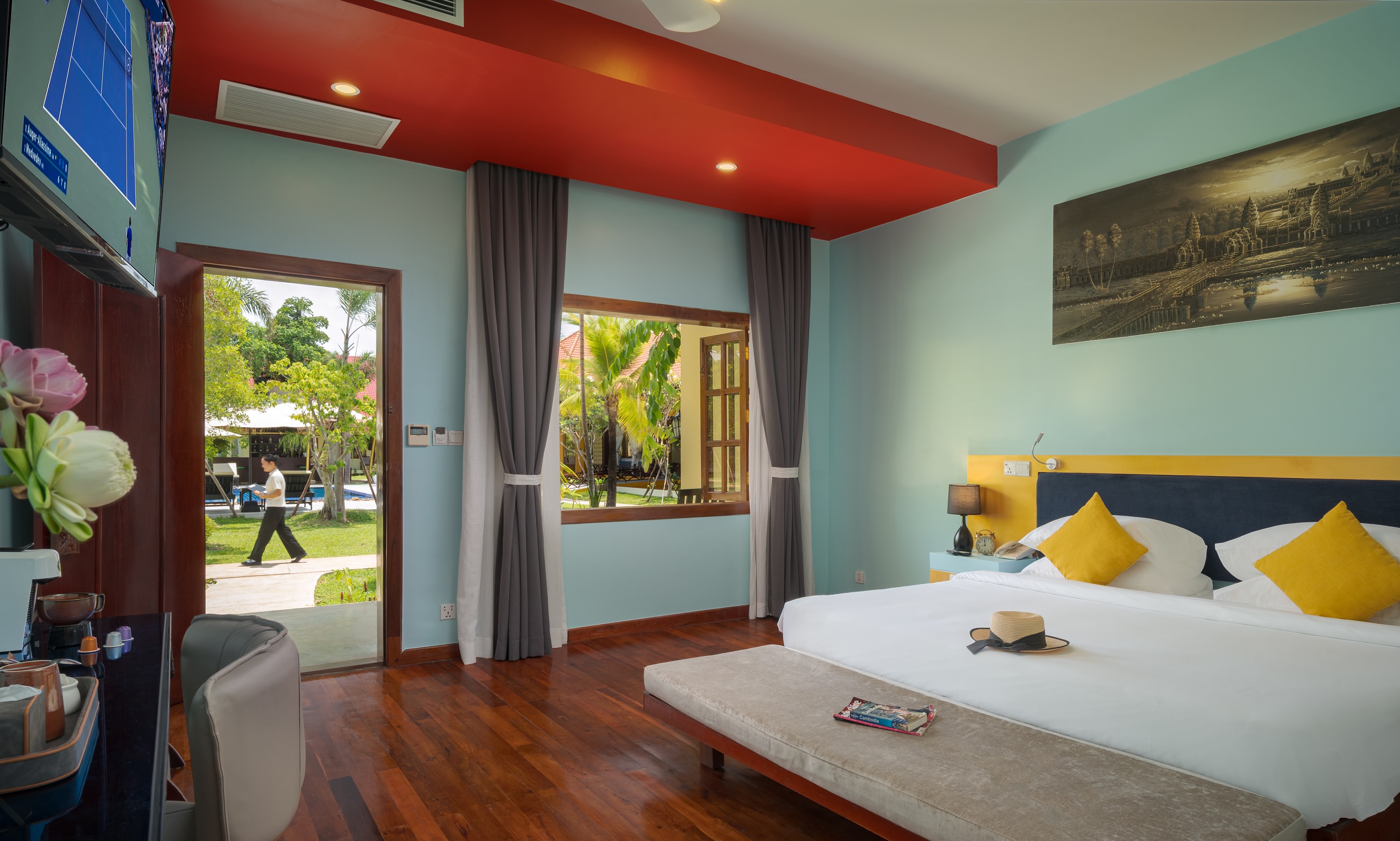 Junior Suite King Size Bed