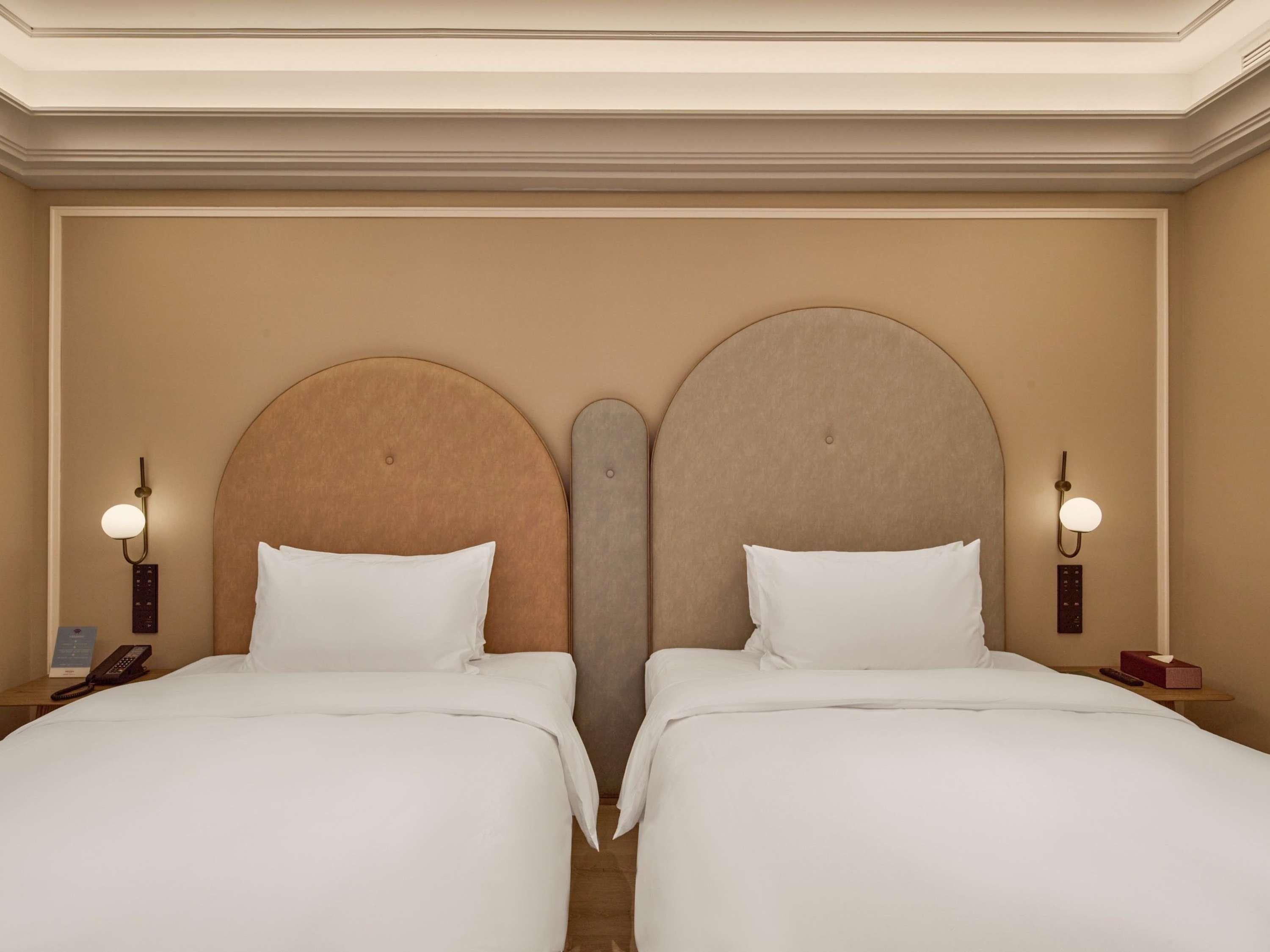 Double King Size Bed