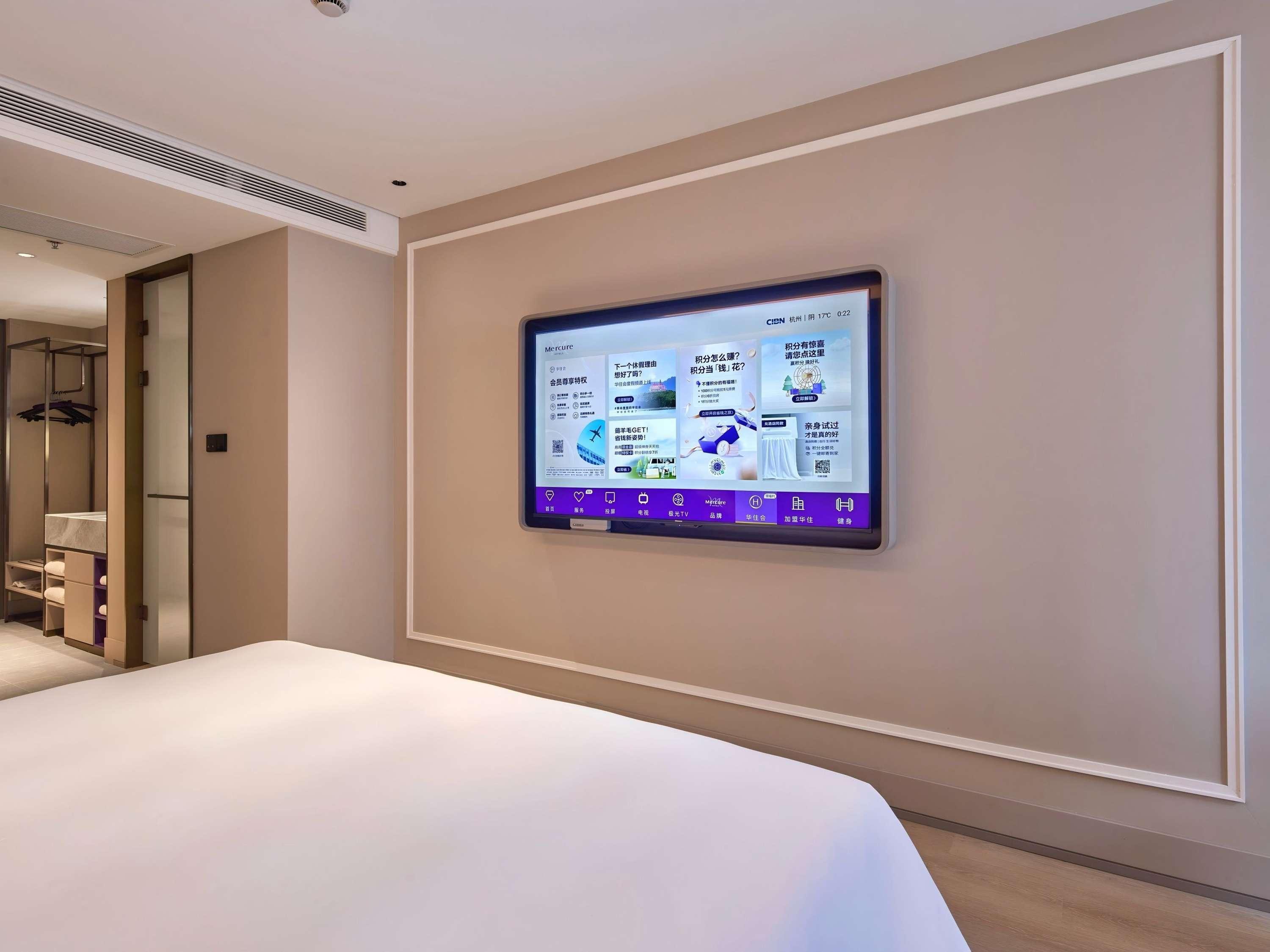 Double Superior King Bed