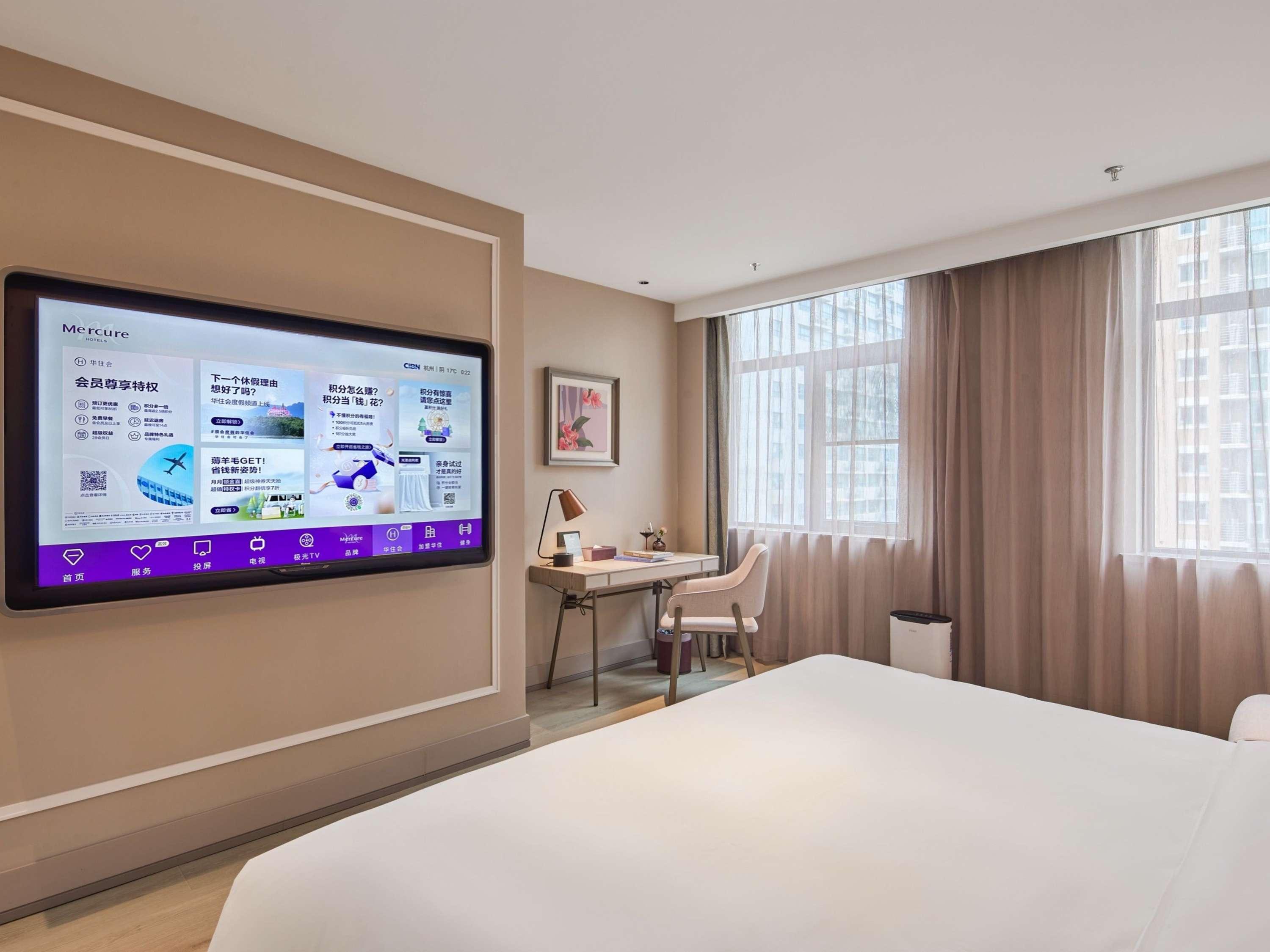 Double Superior King Bed