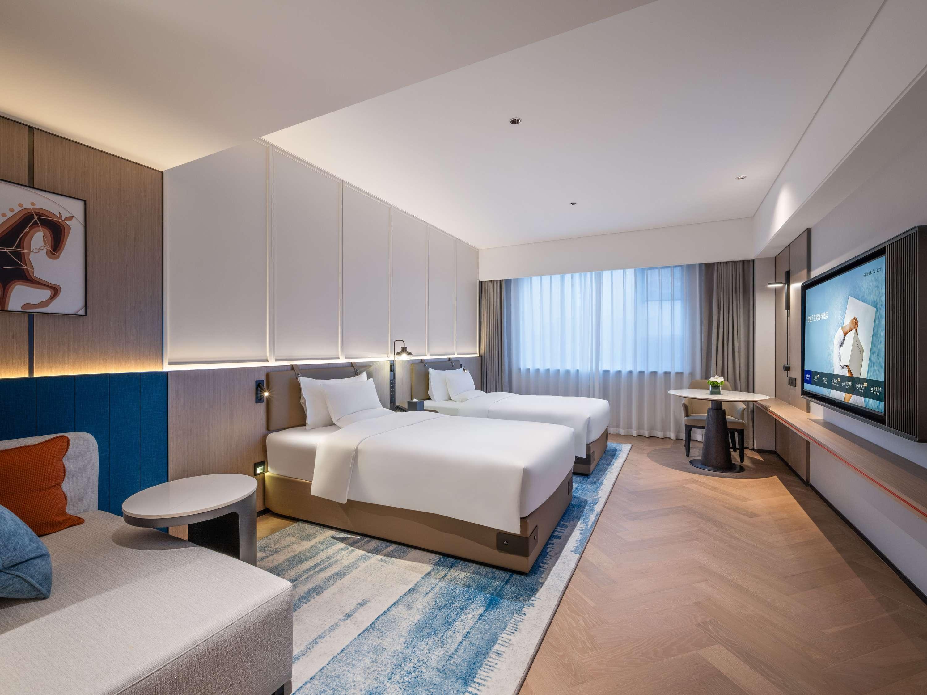 Double Executive King Bed