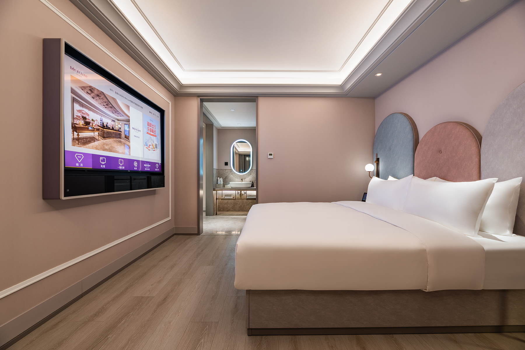 Double Superior King Bed