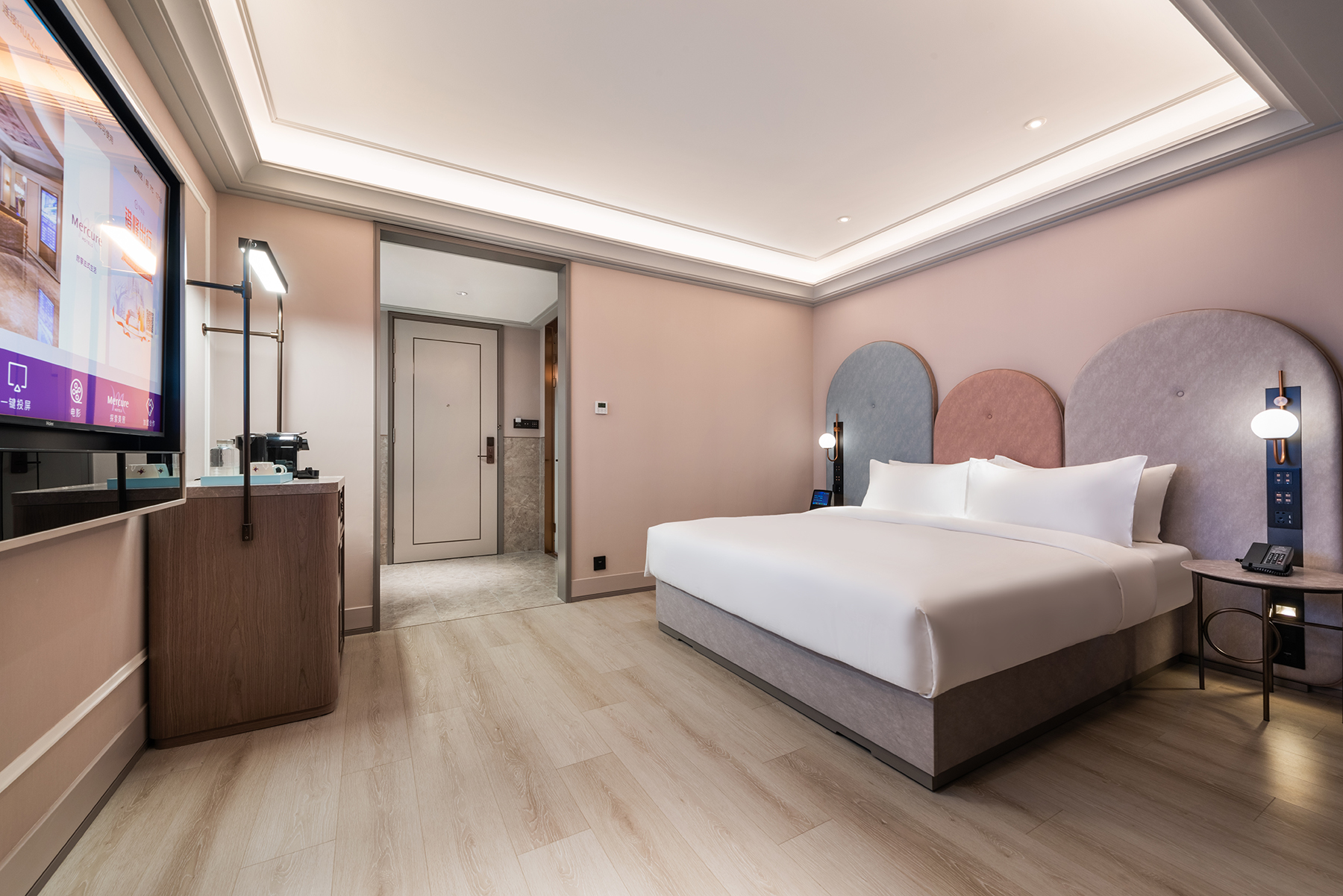 Double King Size Bed