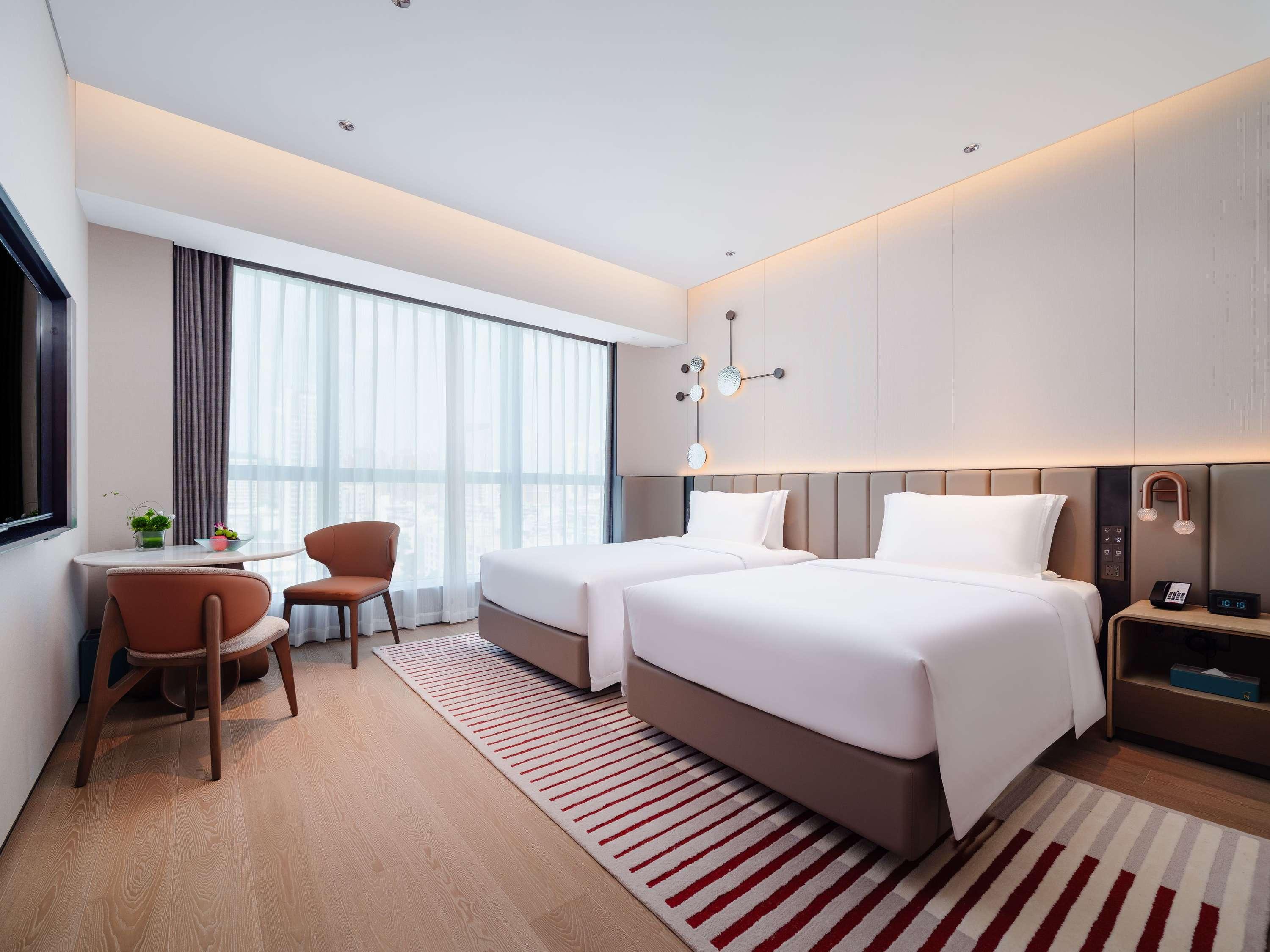 Double Superior King Bed