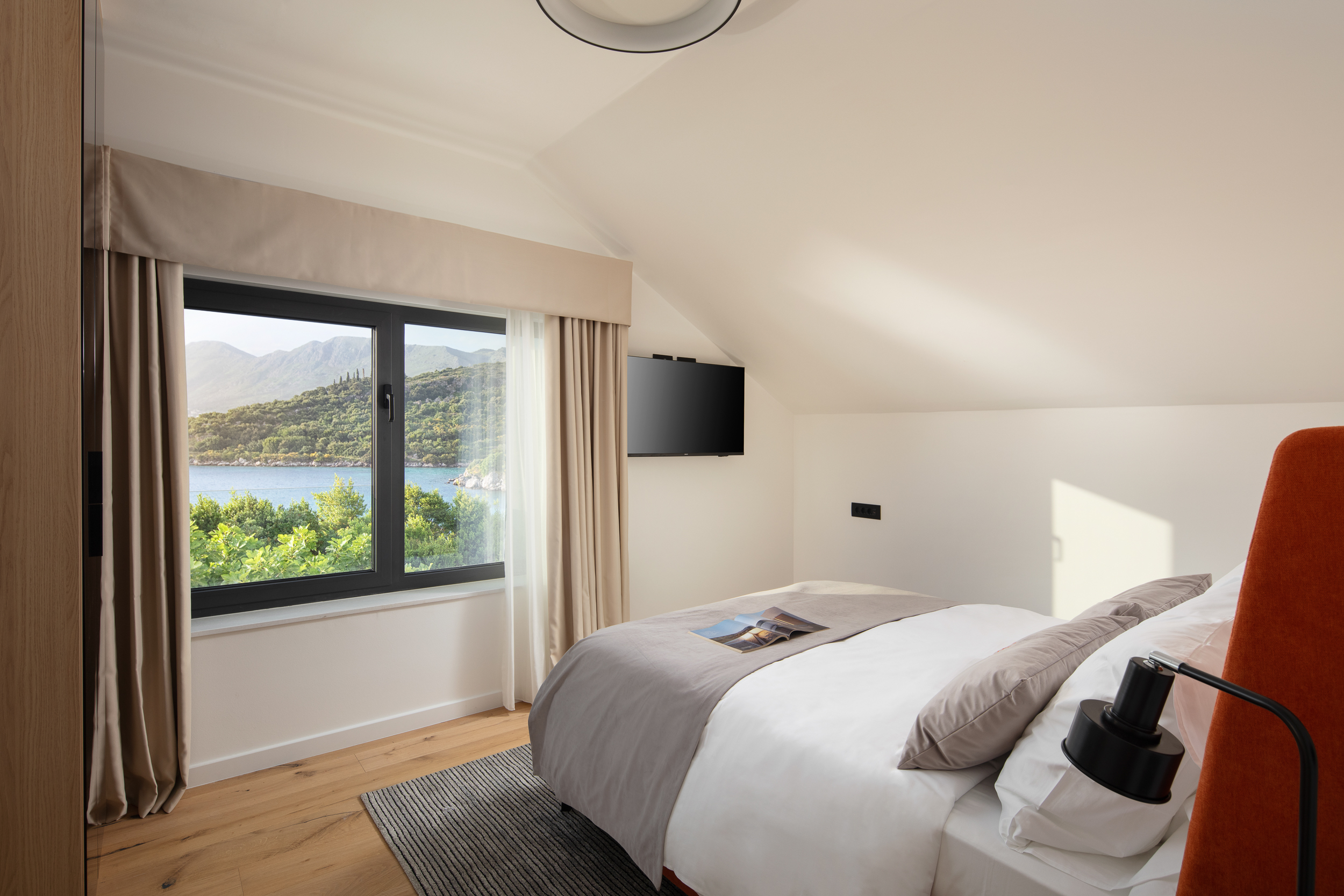 Suite Deluxe Three Bedroom