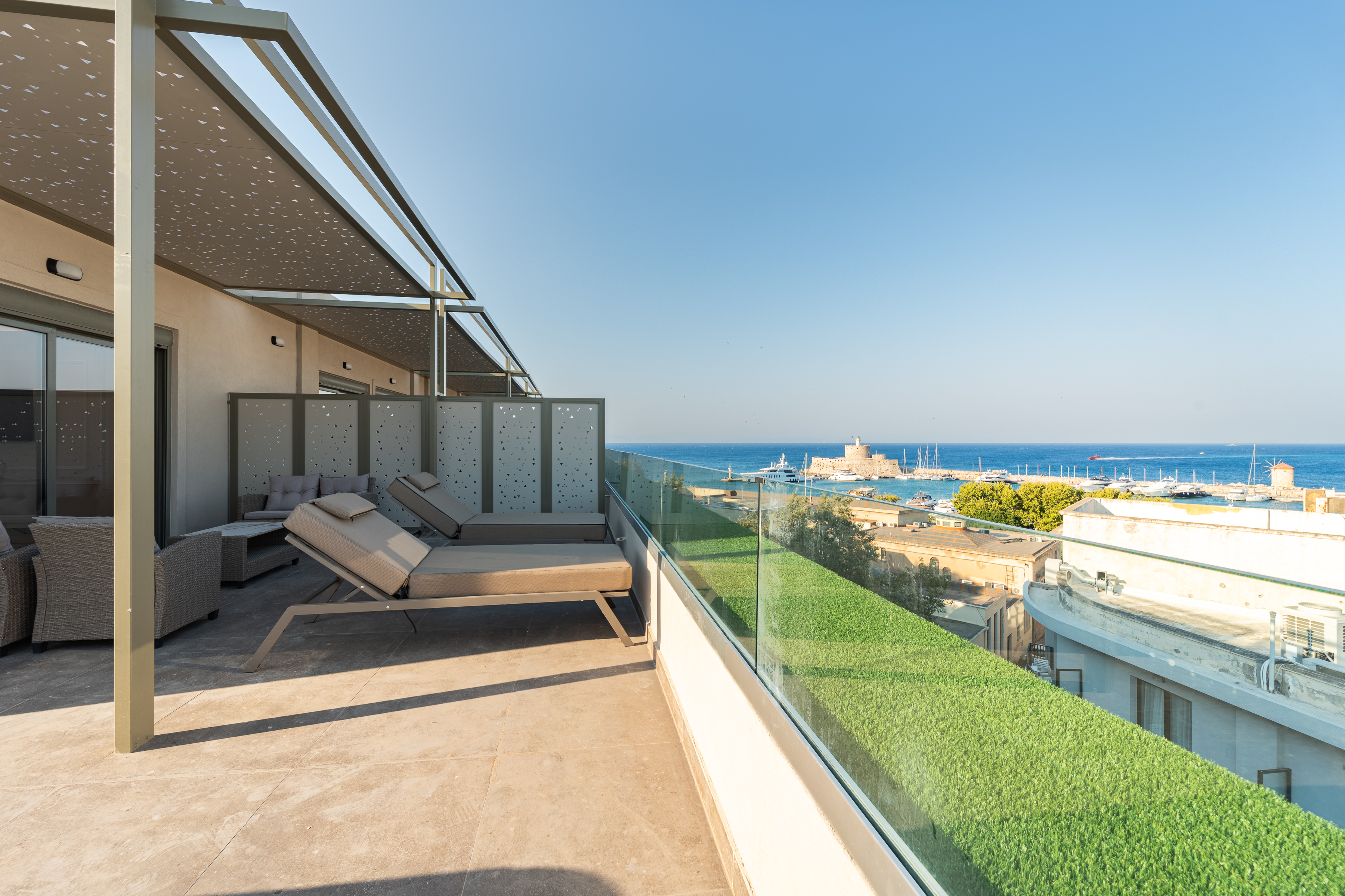 Suite Deluxe One Bedroom